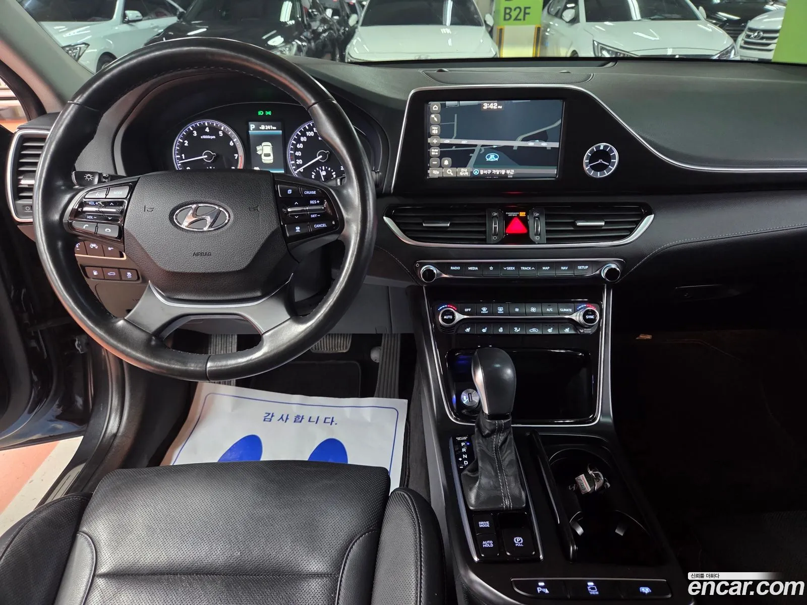Hyundai Grandeur IG 2017 — 11