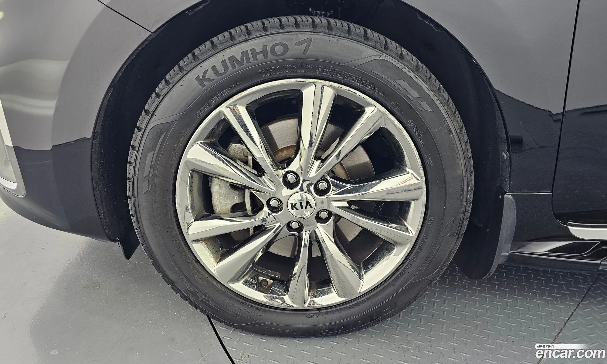 Kia Carnival 2018 — 23