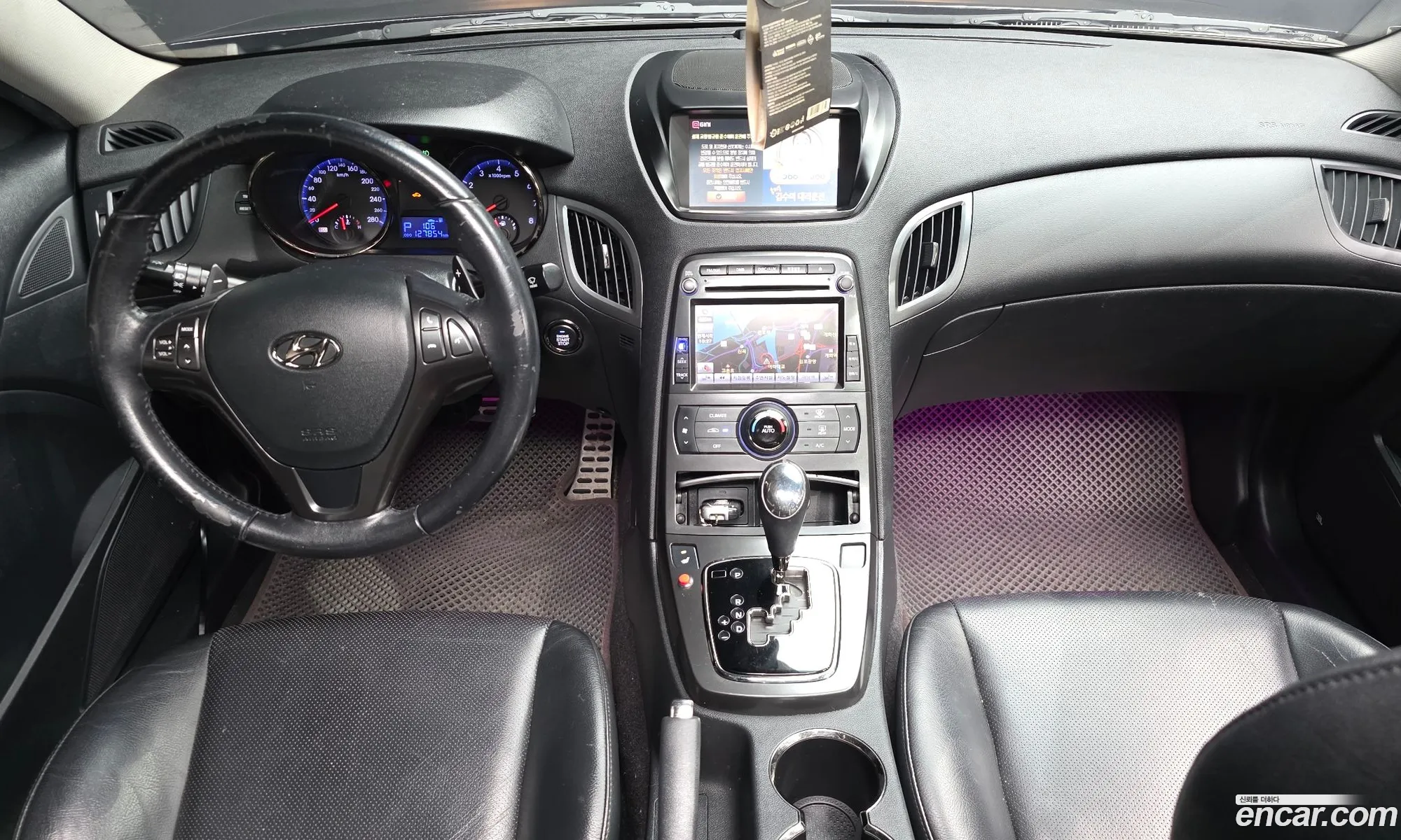 Hyundai Genesis Coupe 2010 — 16
