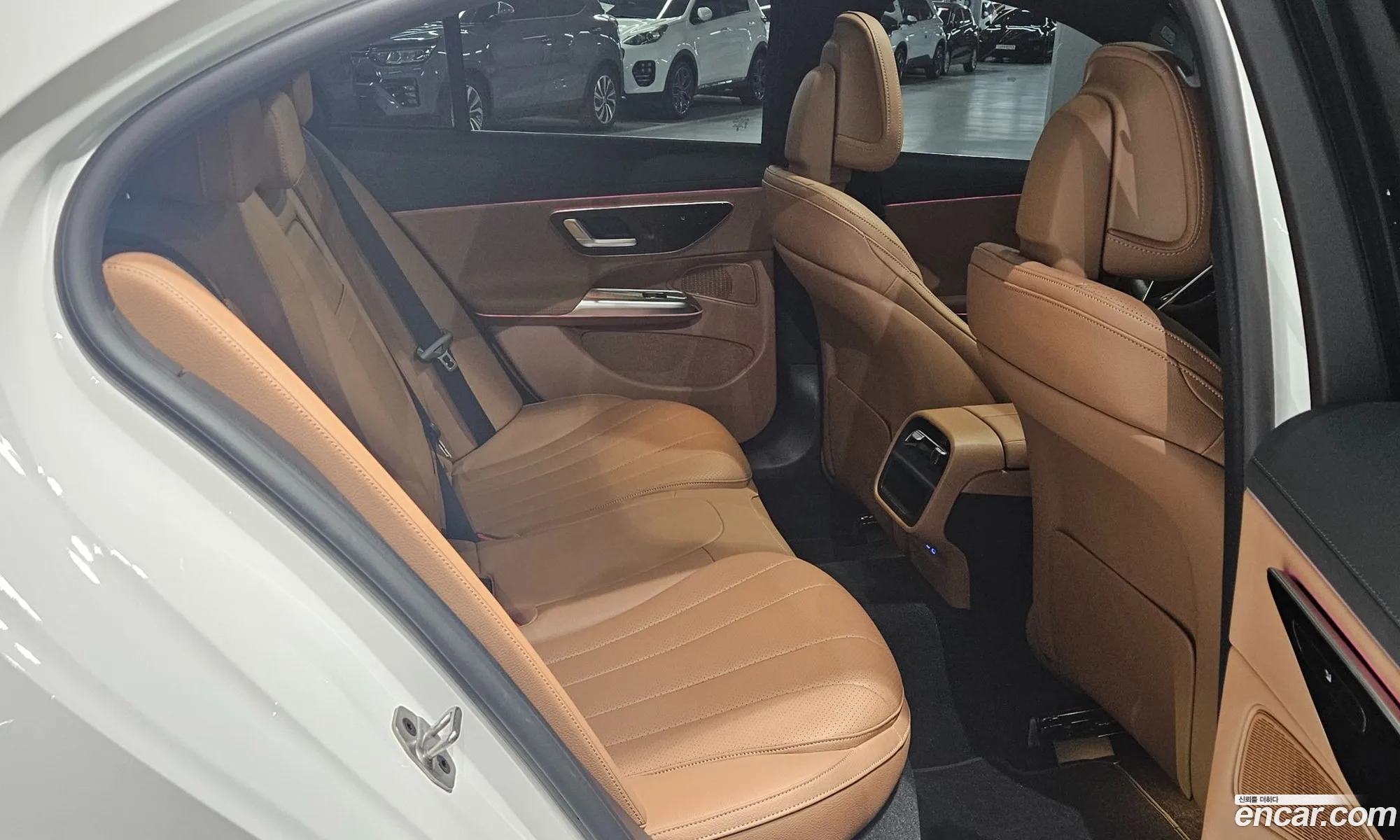 Mercedes-Benz E-Class W214 2025 — 9