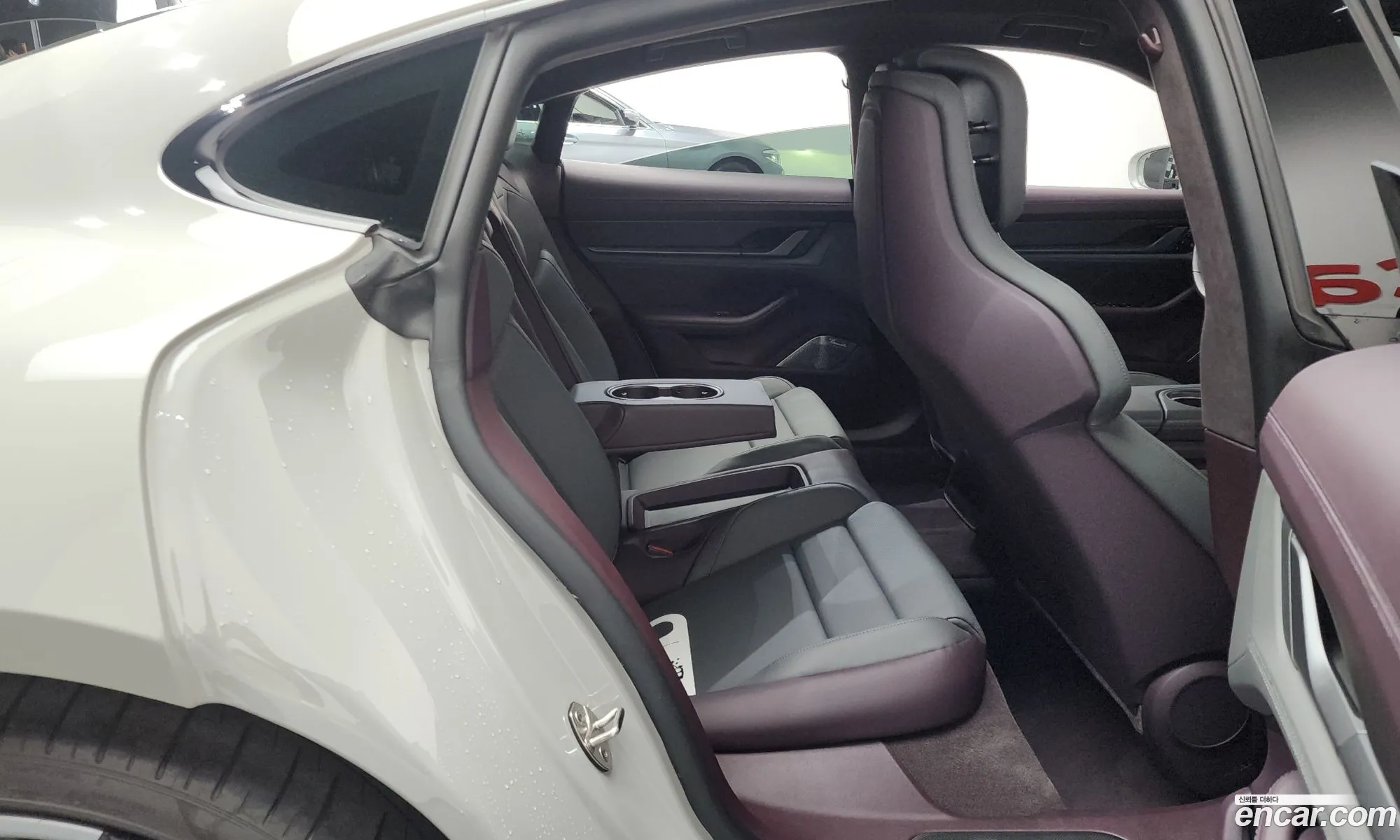 Porsche Taycan 2021 — 7