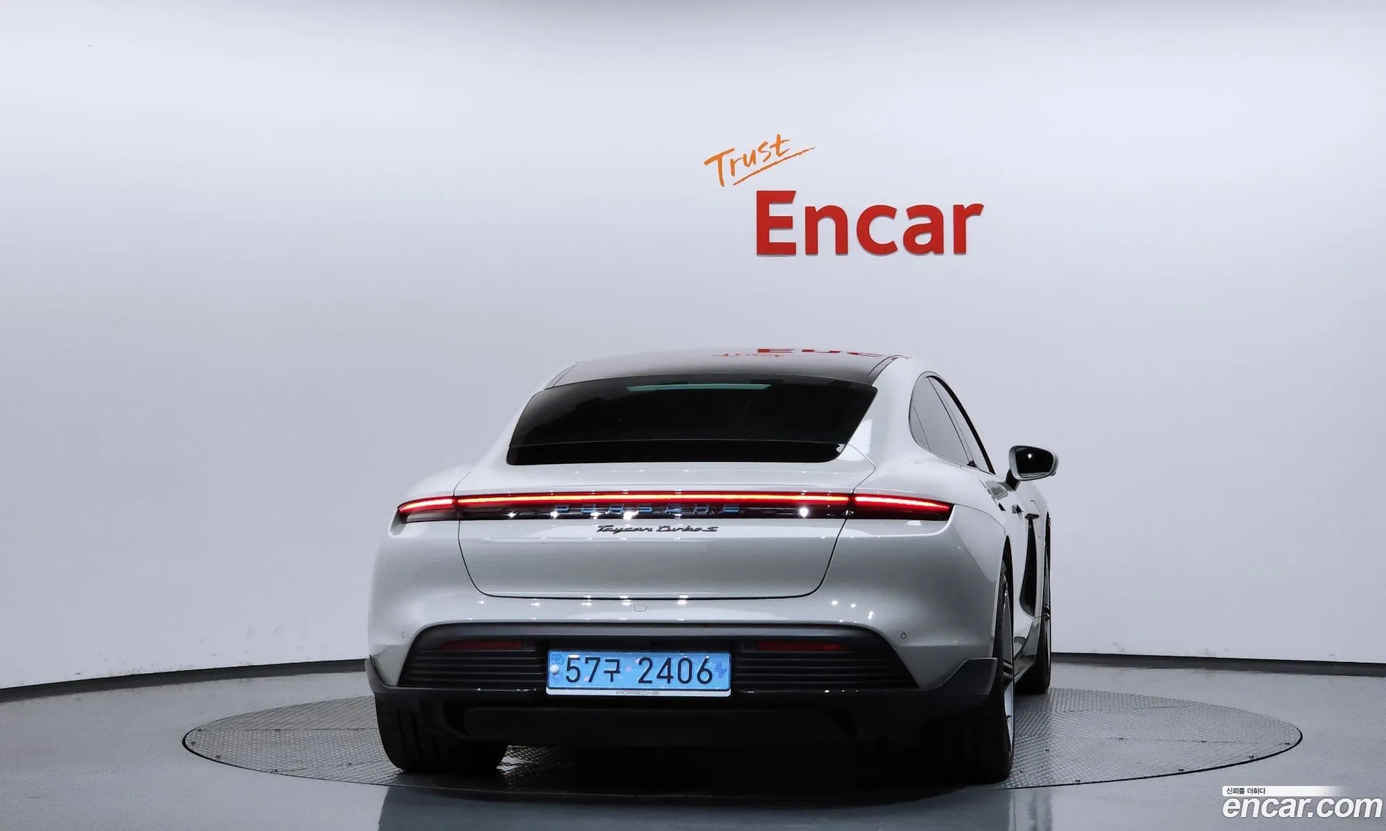 Porsche Taycan 2021 — 15
