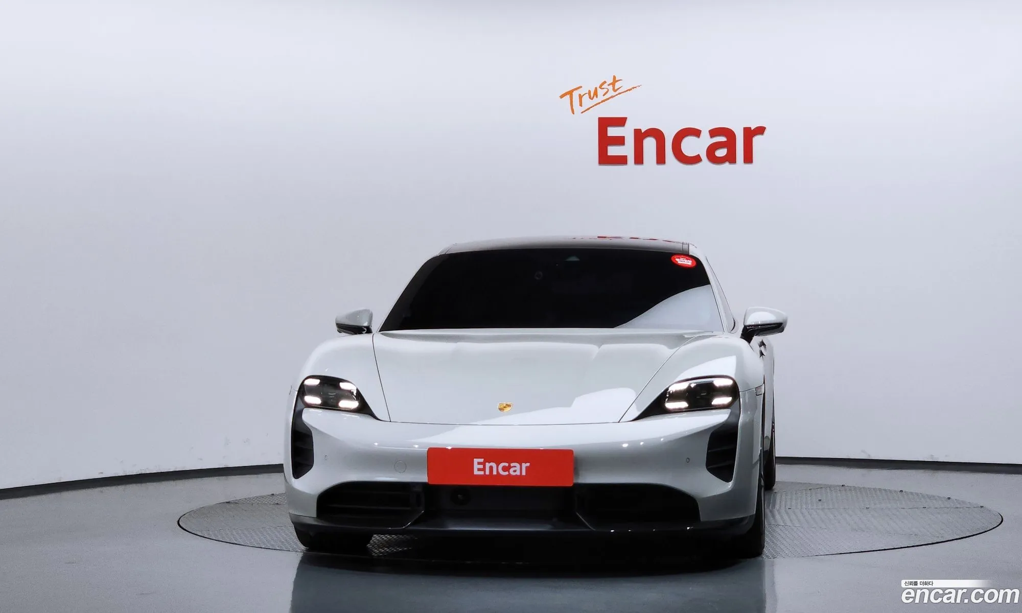 Porsche Taycan 2021 — 20