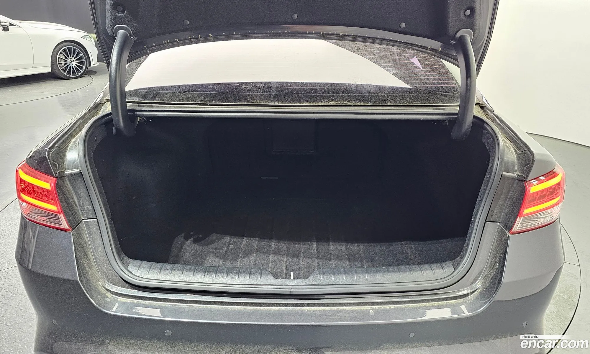 Kia K5 2017 — 3