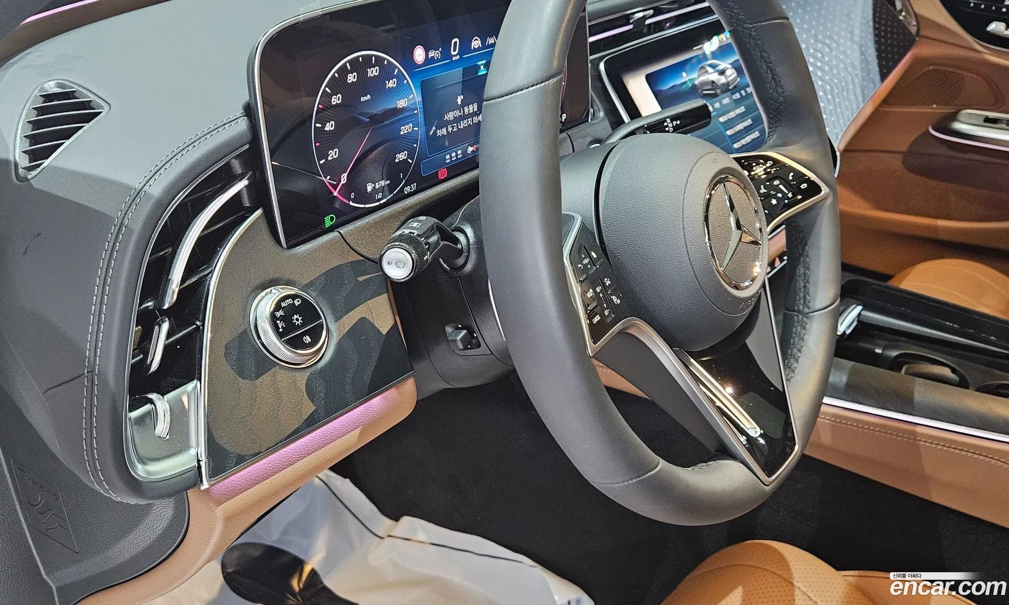 Mercedes-Benz E-Class W214 2025 — 15