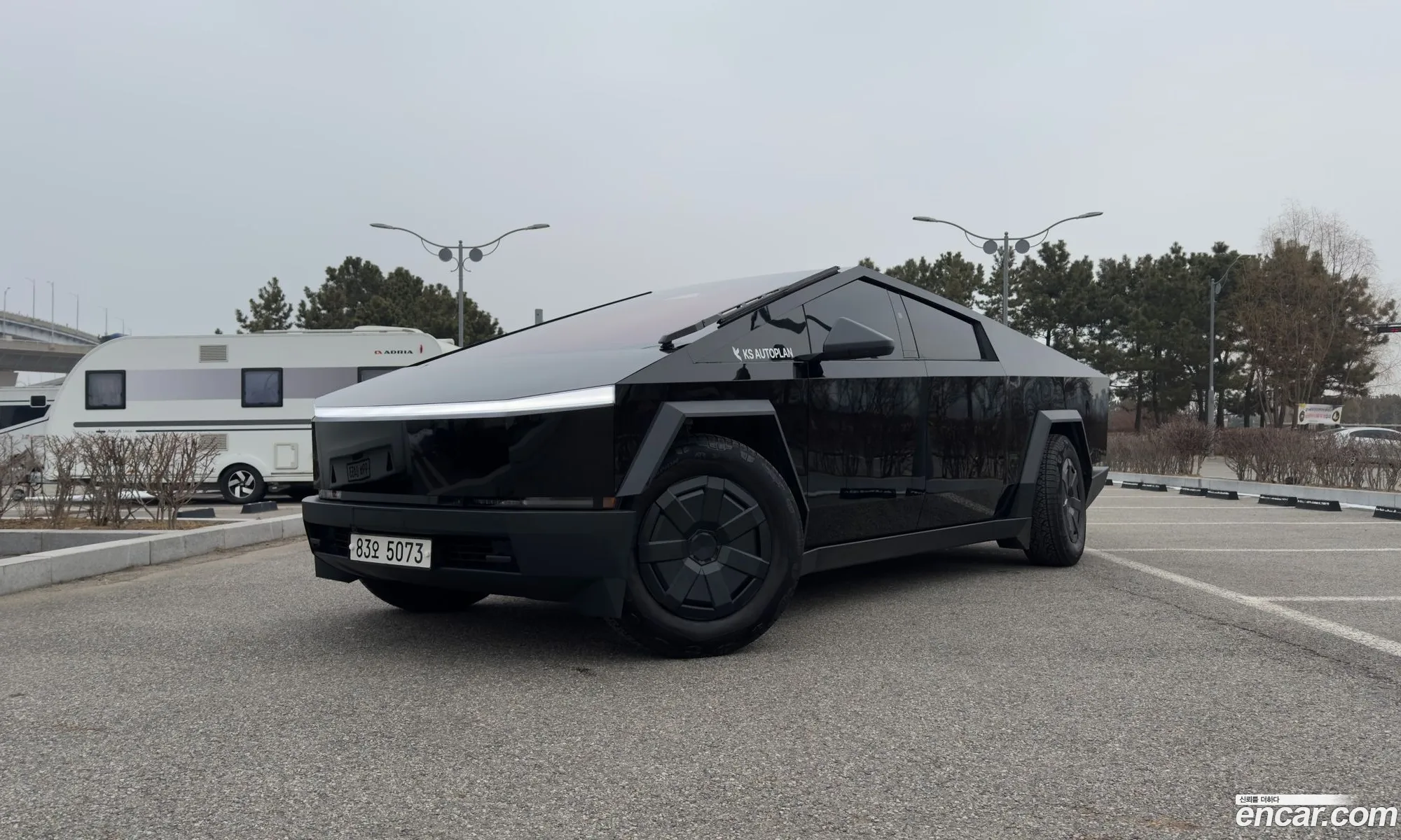 Tesla Cybertruck 2024 — 6