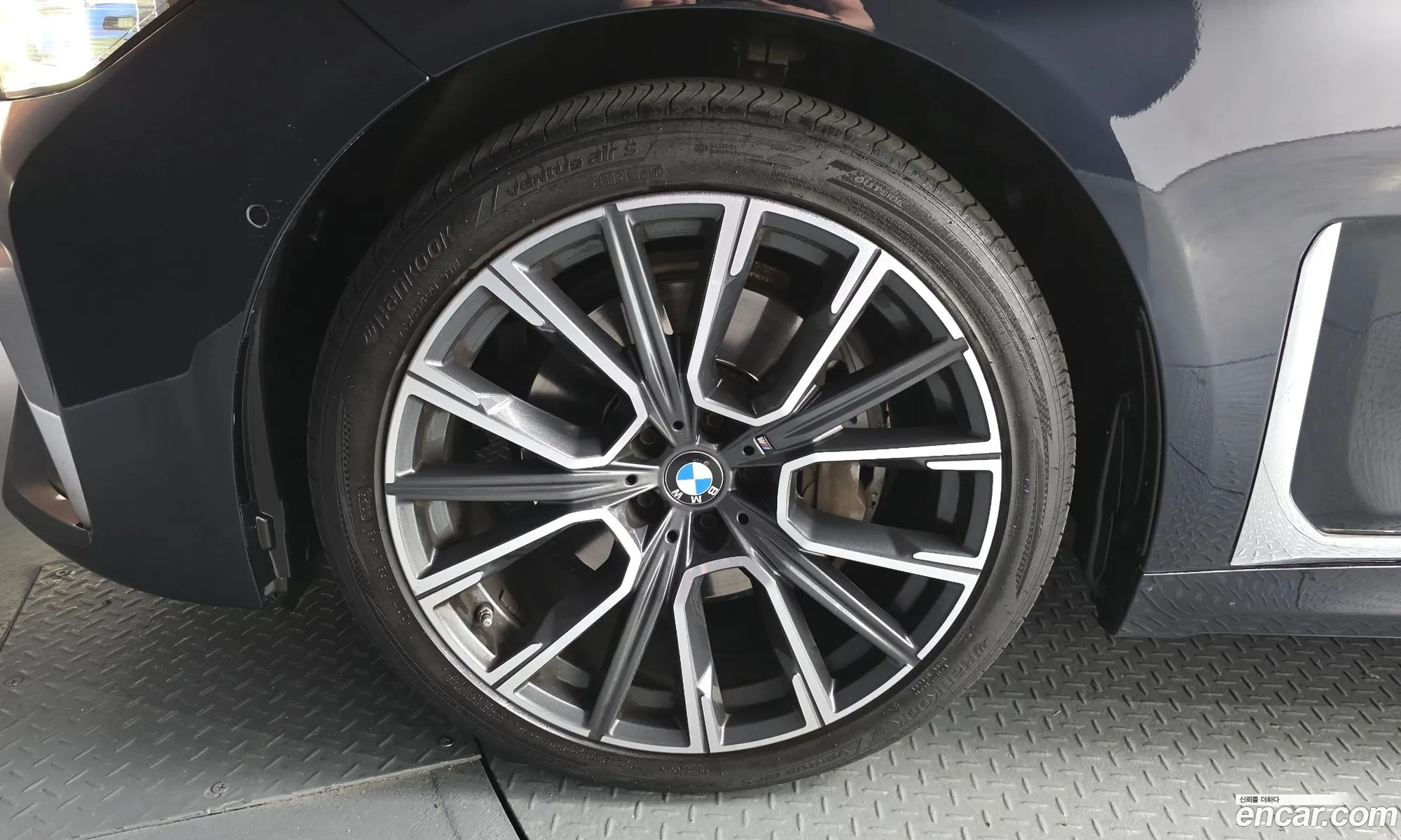 BMW 7 Series 2021 — 20