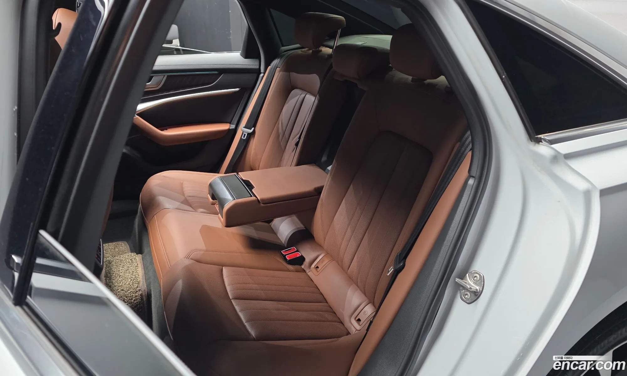 Audi A6 2022 — 5