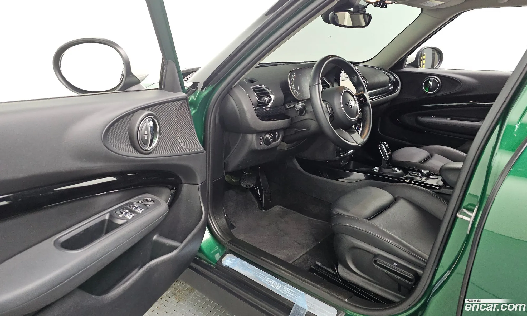 Mini Cooper Clubman 2022 — 5