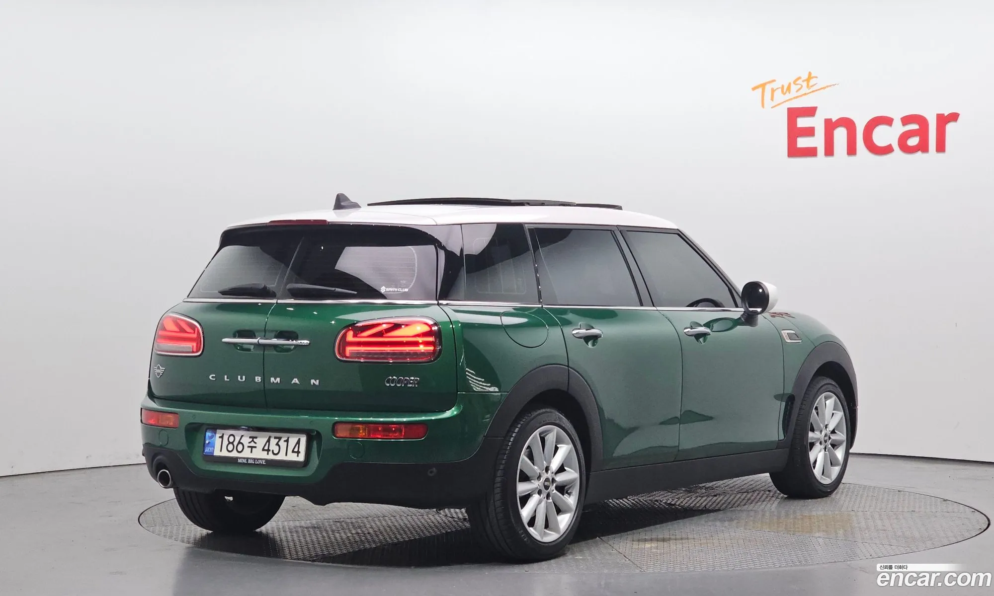 Mini Cooper Clubman 2022 — 29
