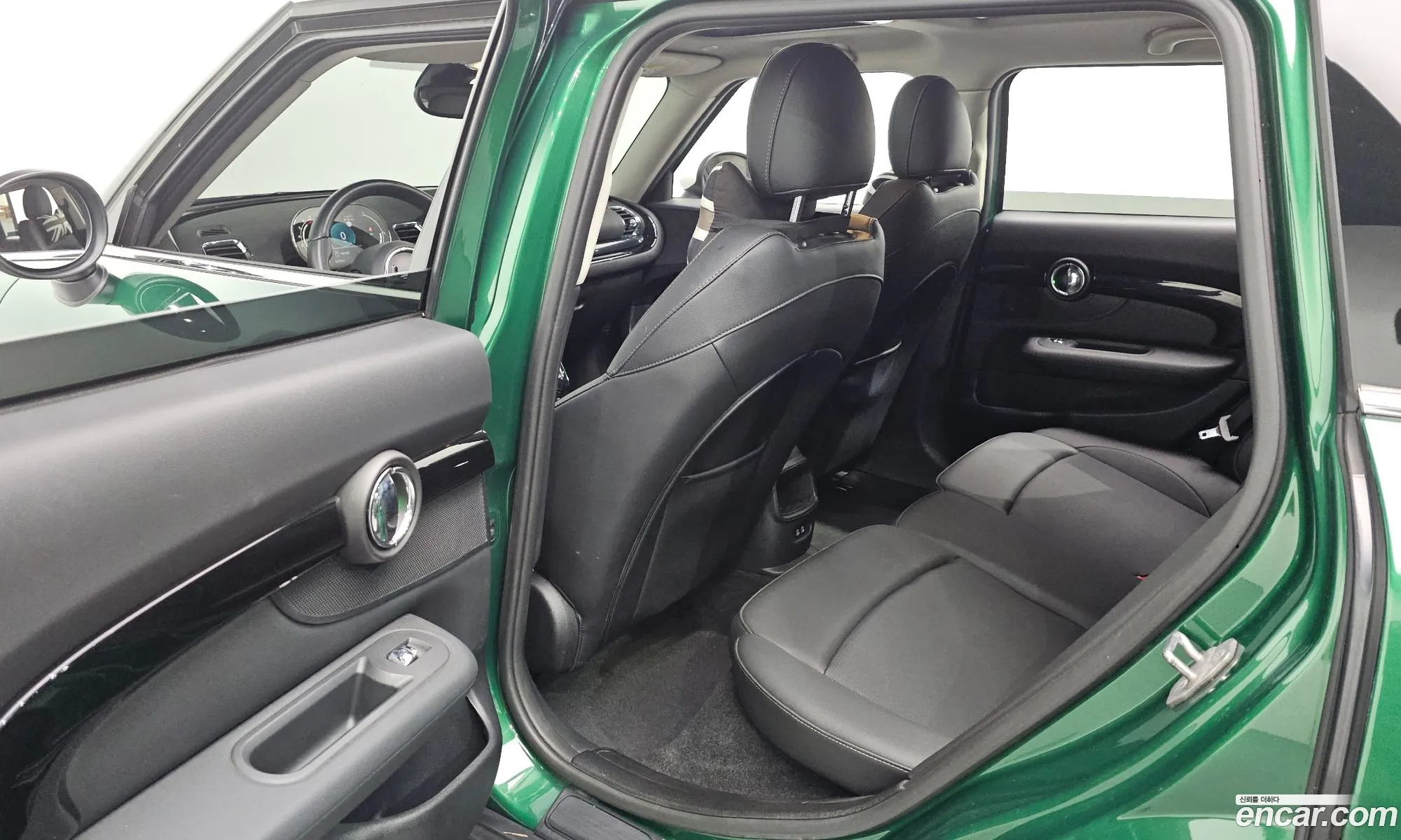 Mini Cooper Clubman 2022 — 18