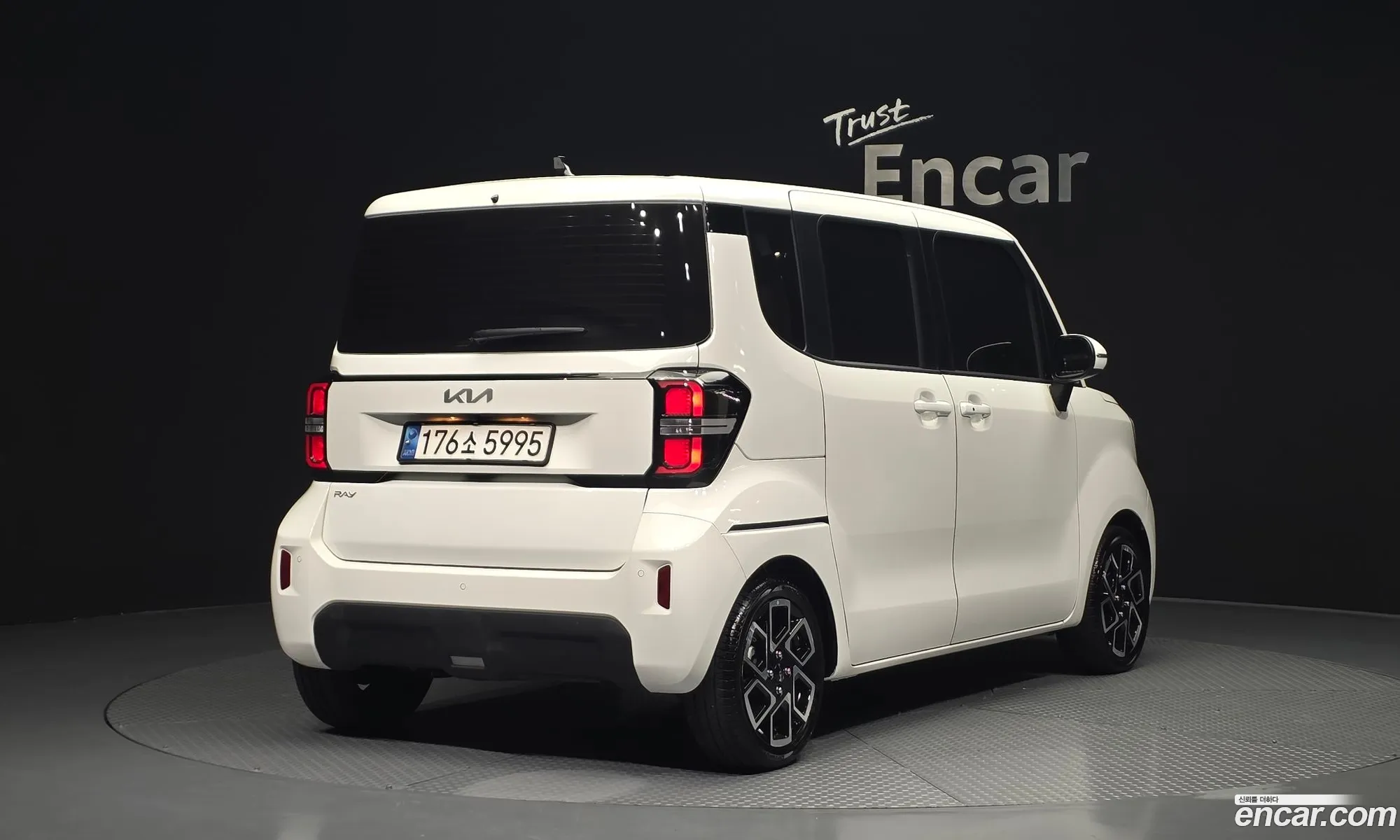 Kia Kia Ray 2023 — 23
