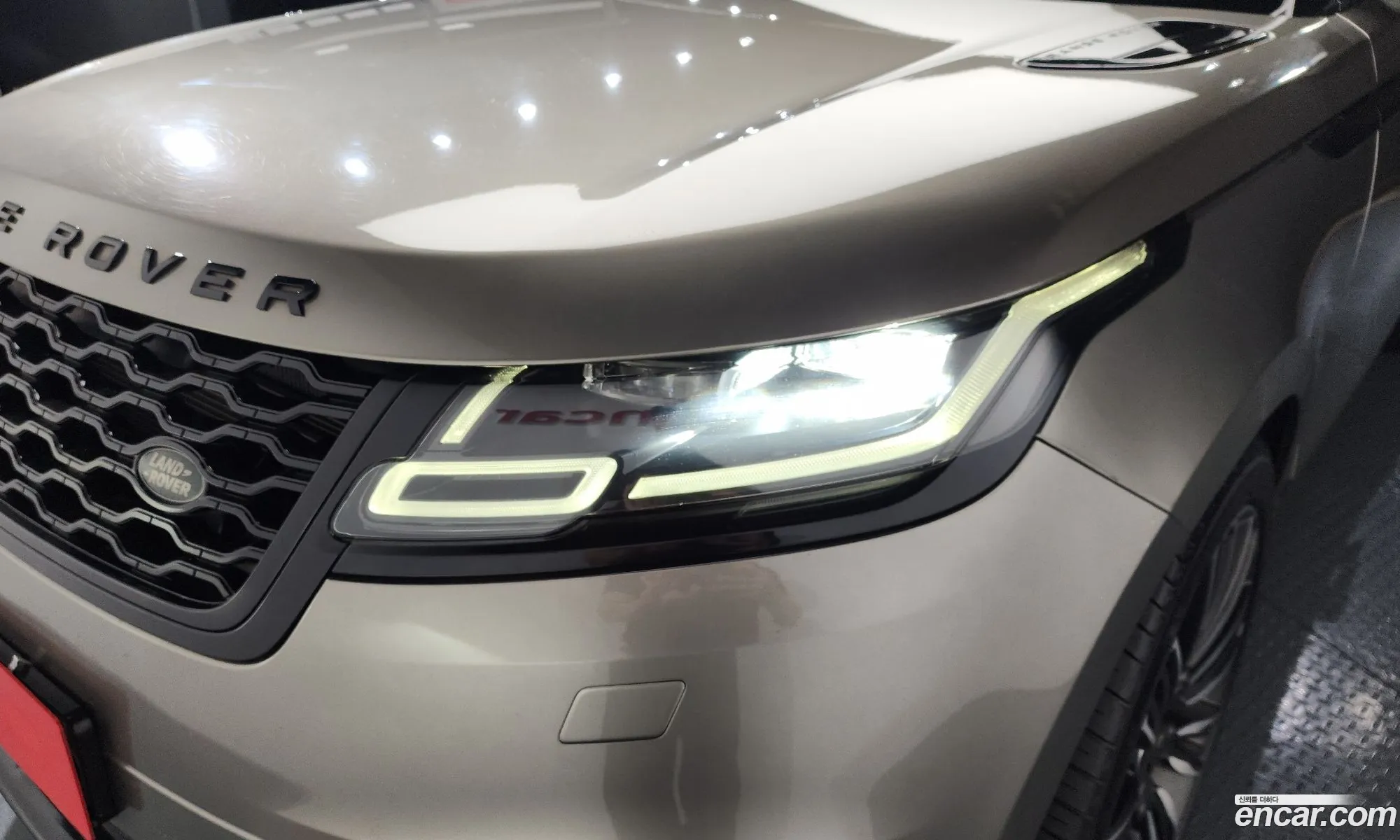 Land Rover Range Rover Velar 2018 — 34