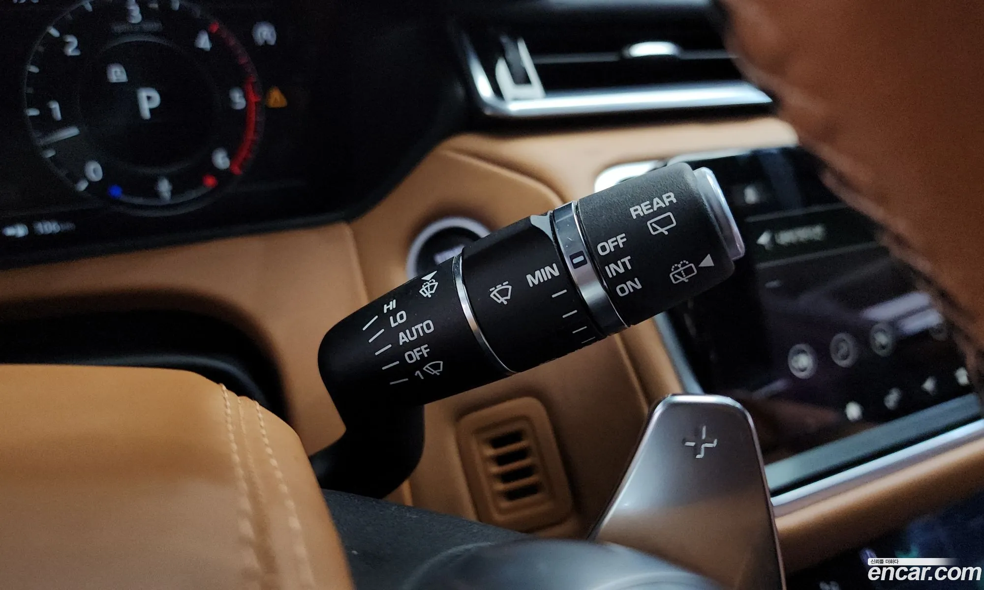 Land Rover Range Rover Velar 2018 — 21