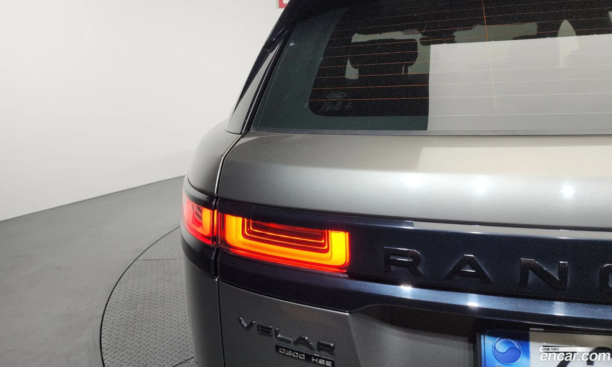 Land Rover Range Rover Velar 2018 — 8