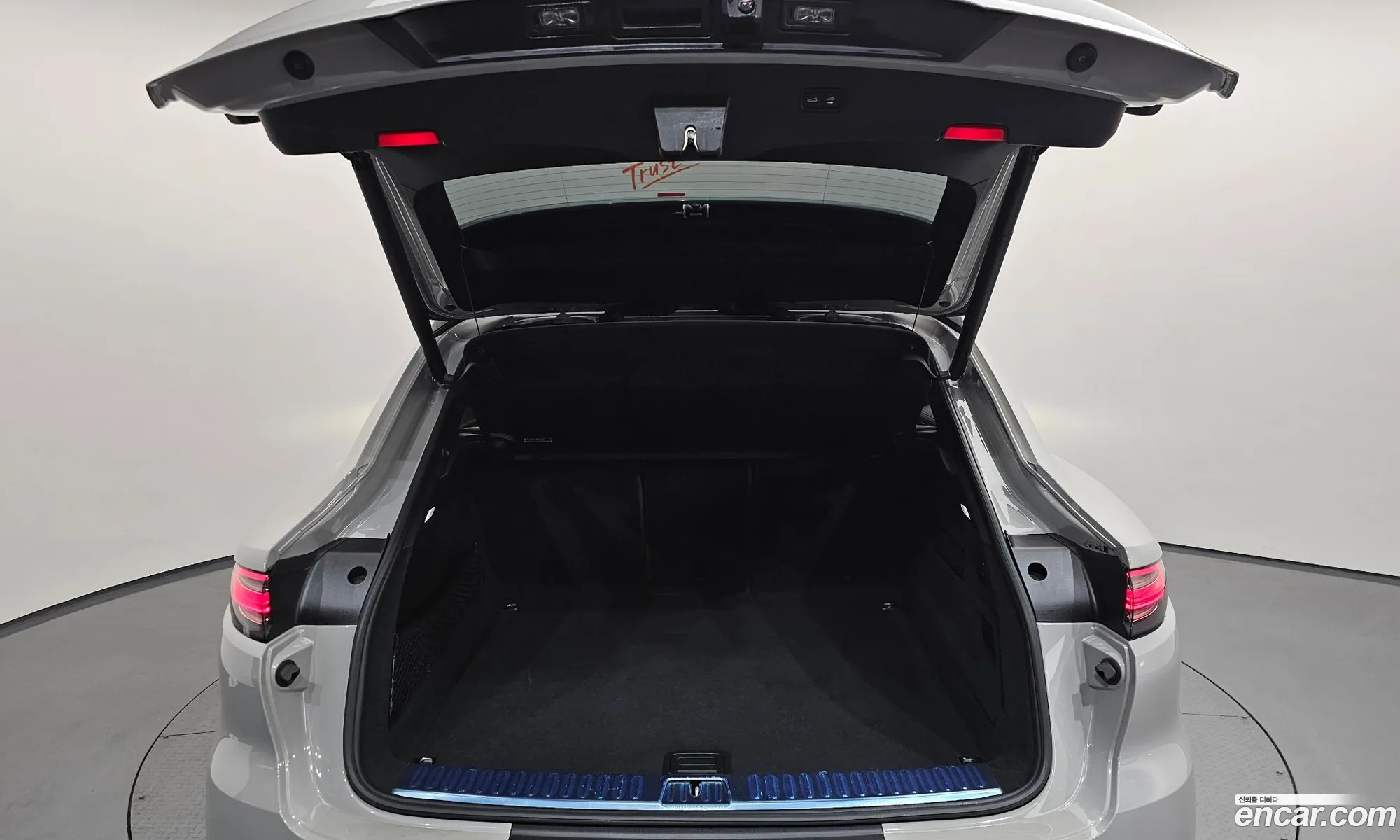 Porsche Cayenne 2020 WP1BA29Y8MDA62088 — 4