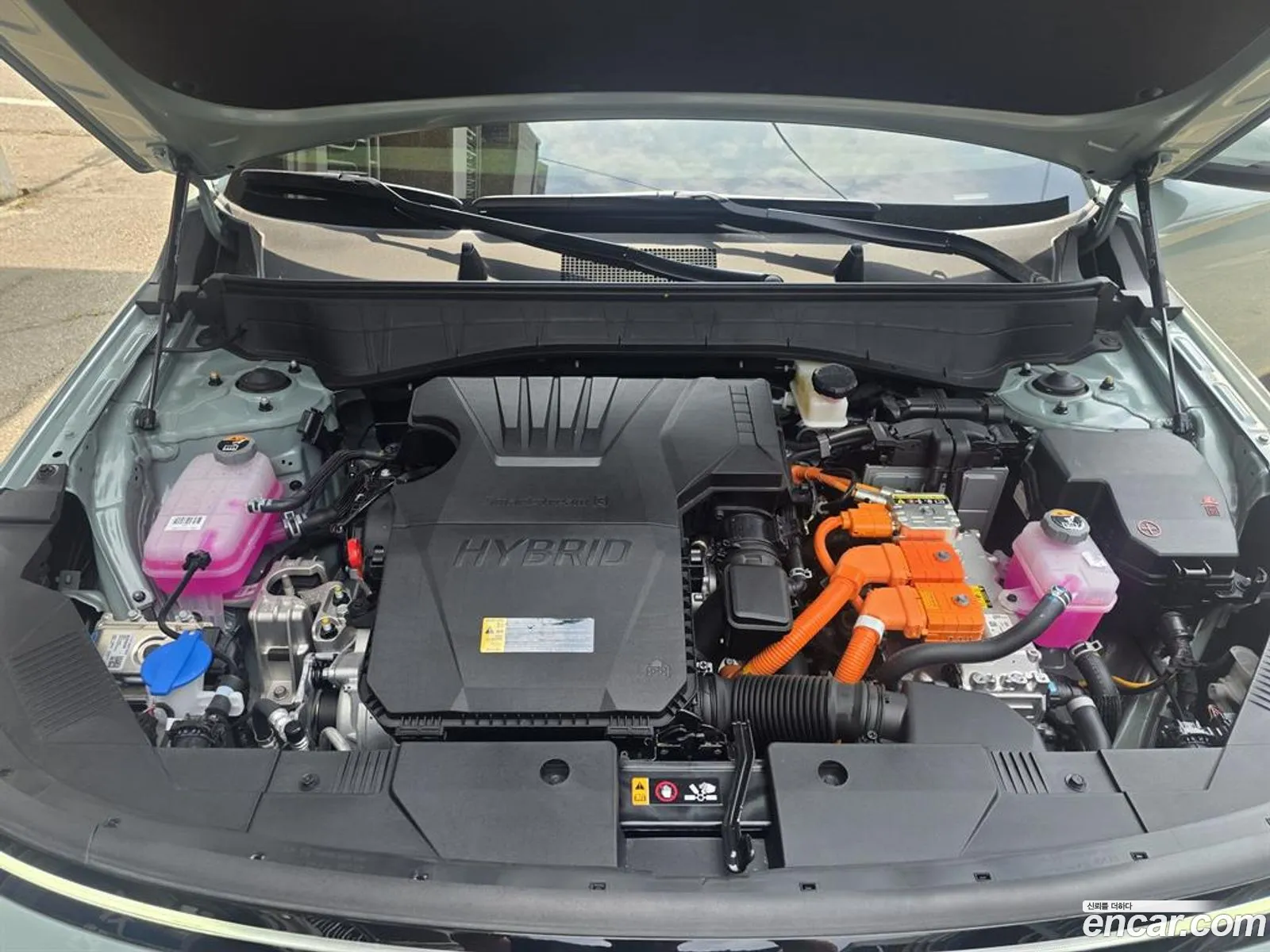 Hyundai Kona Hybrid 2025 — 9