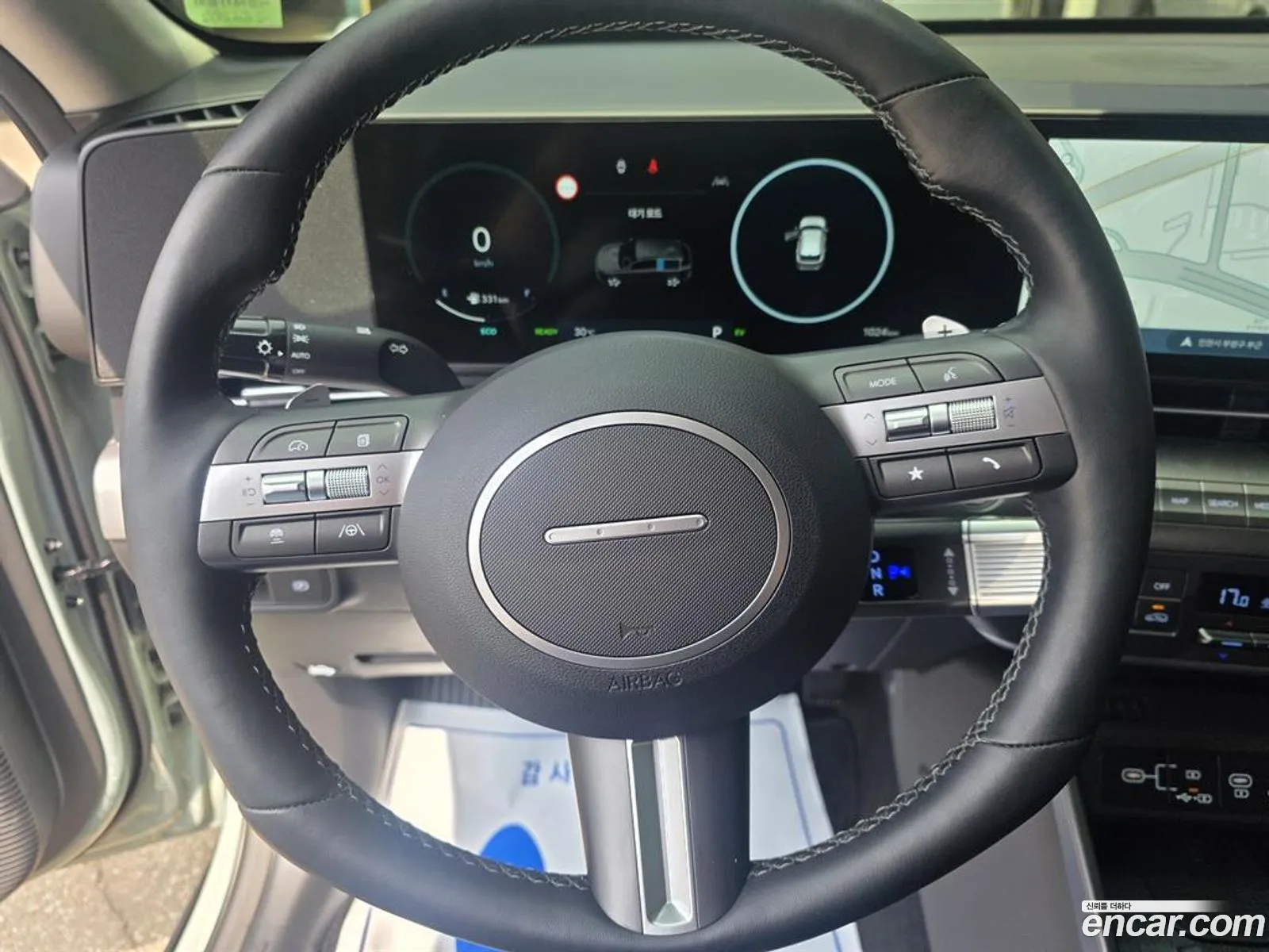 Hyundai Kona Hybrid 2025 — 6