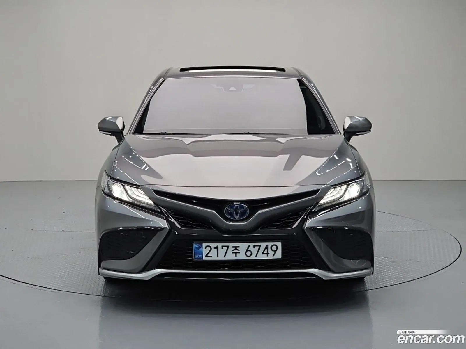 Toyota Camry 2024 — 5