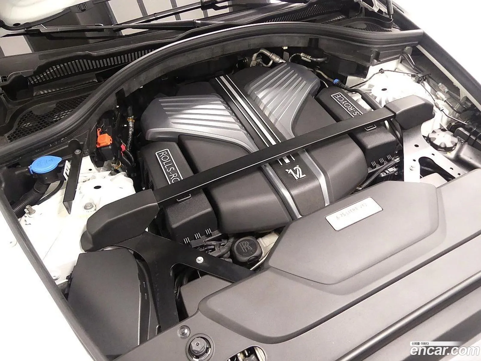 Rolls-Royce Cullinan 2021 — 2