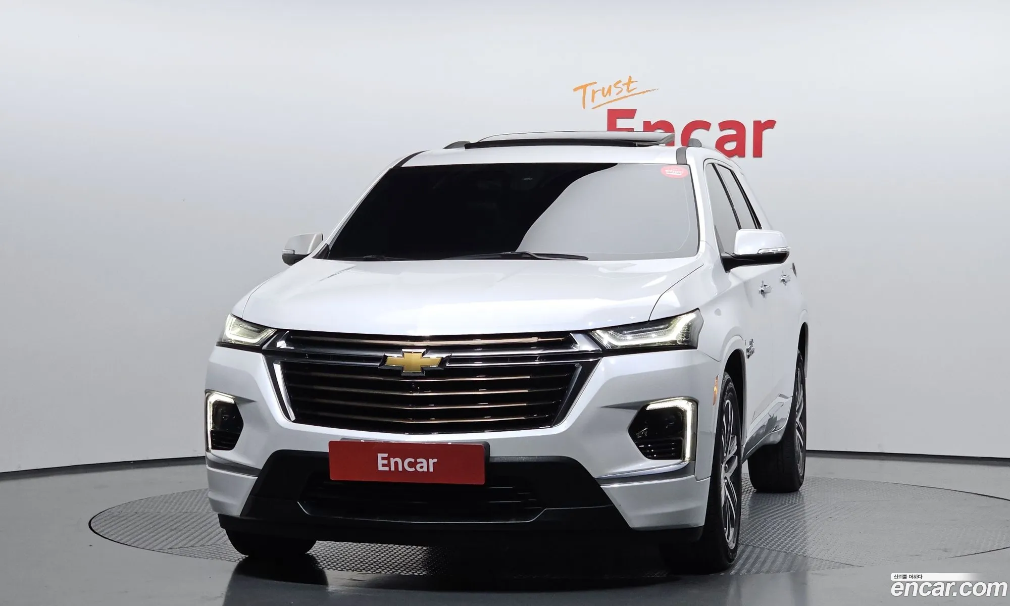 Chevrolet (GM Daewoo) Traverse 2022 — 2