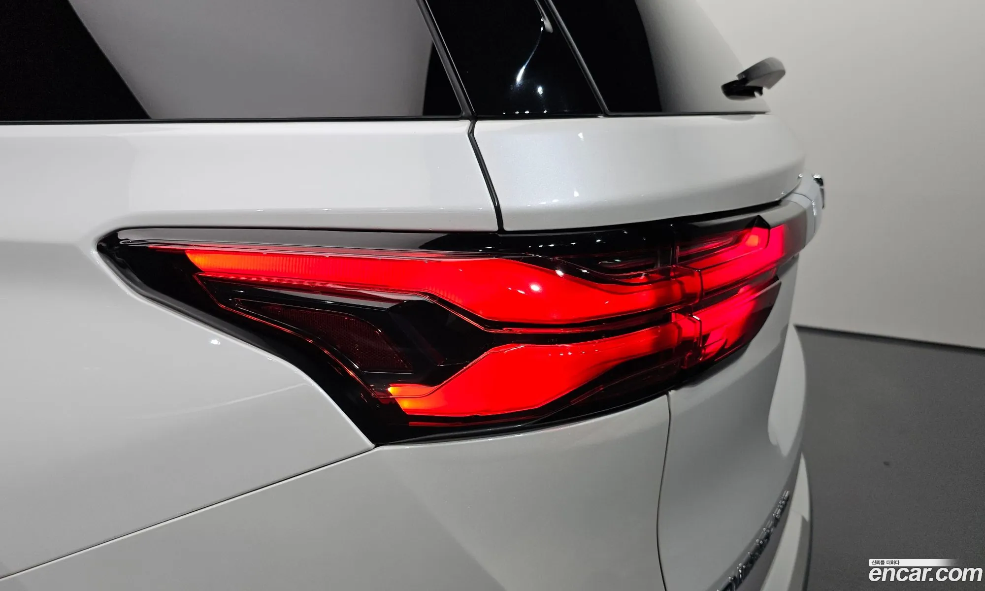 Chevrolet (GM Daewoo) Traverse 2022 — 28
