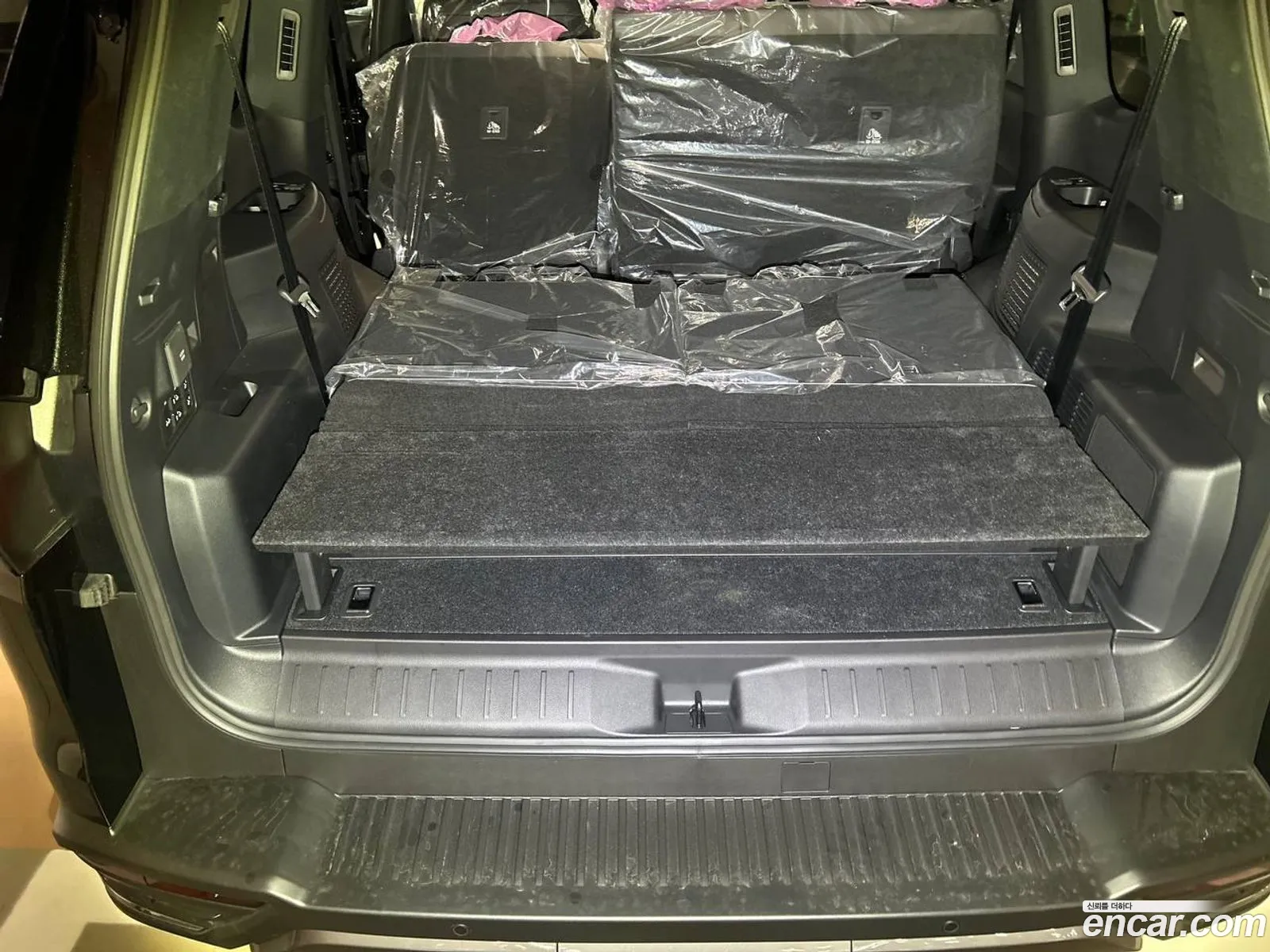 Lexus LX 2025 — 17