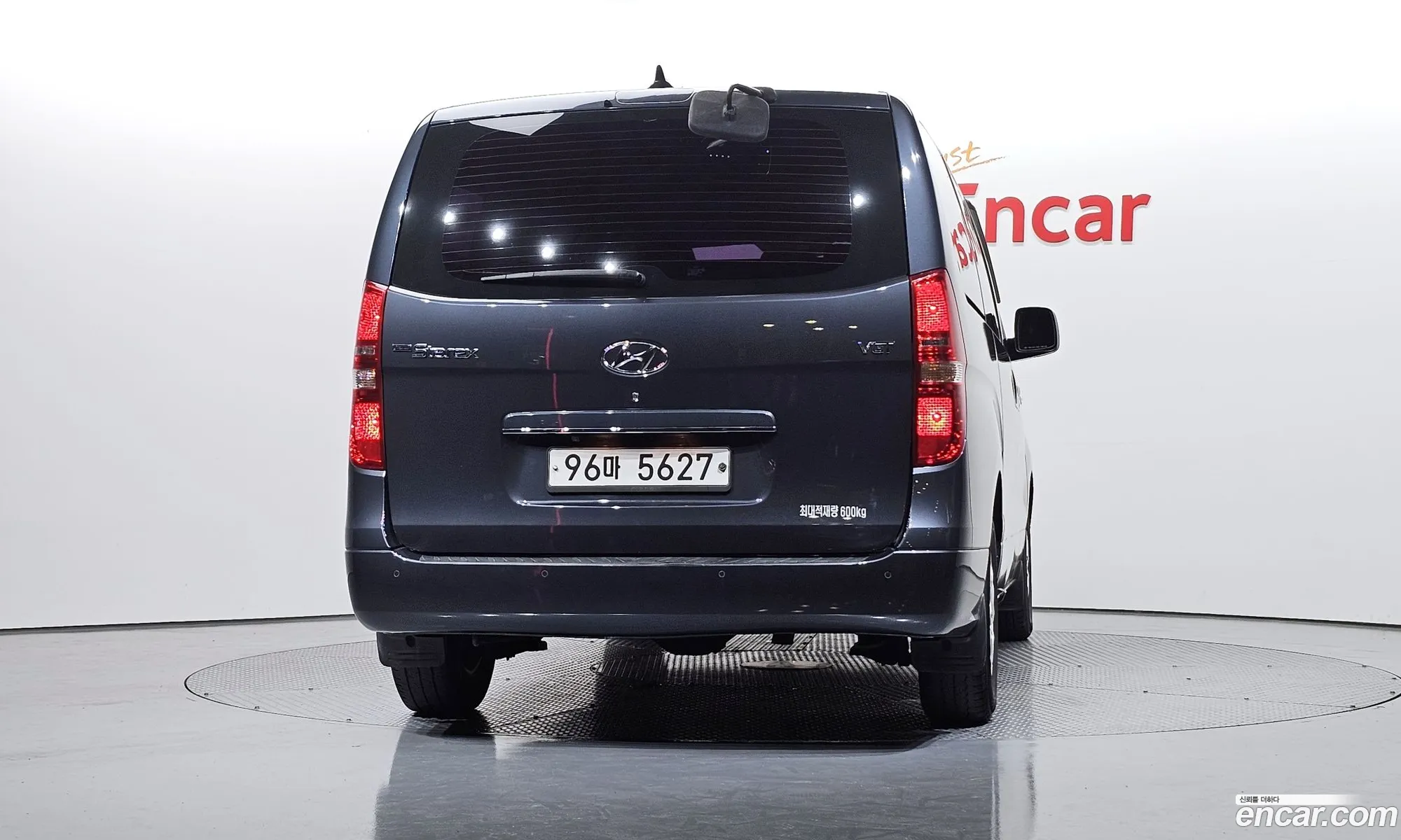 Hyundai Grand Starex 2014 — 18
