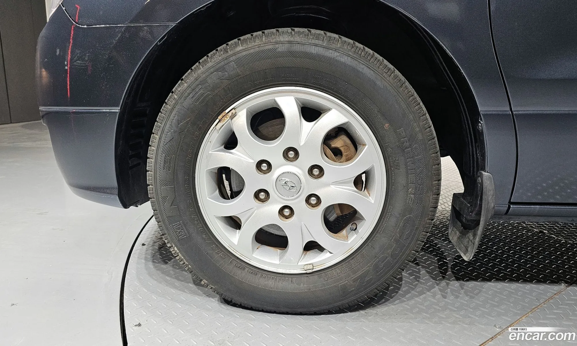 Hyundai Grand Starex 2014 — 11