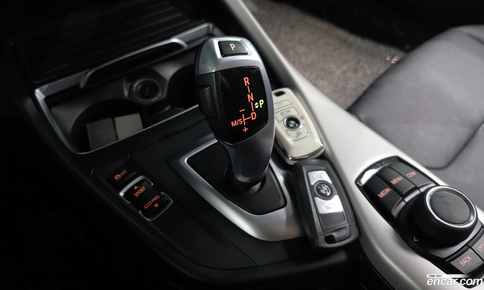 BMW 1 Series 2017 WBA1S5104J5G79284 — 8