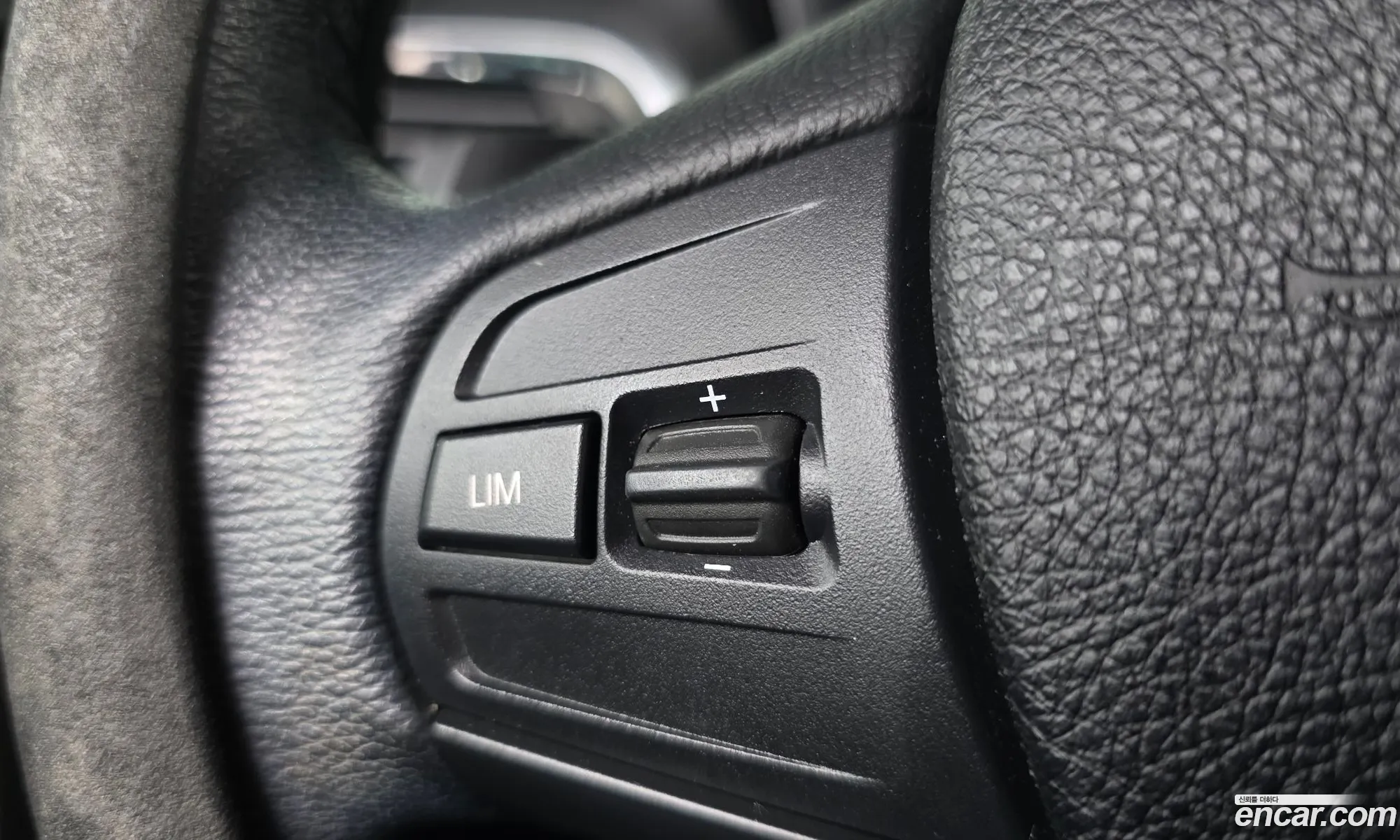 BMW 1 Series 2017 WBA1S5104J5G79284 — 20