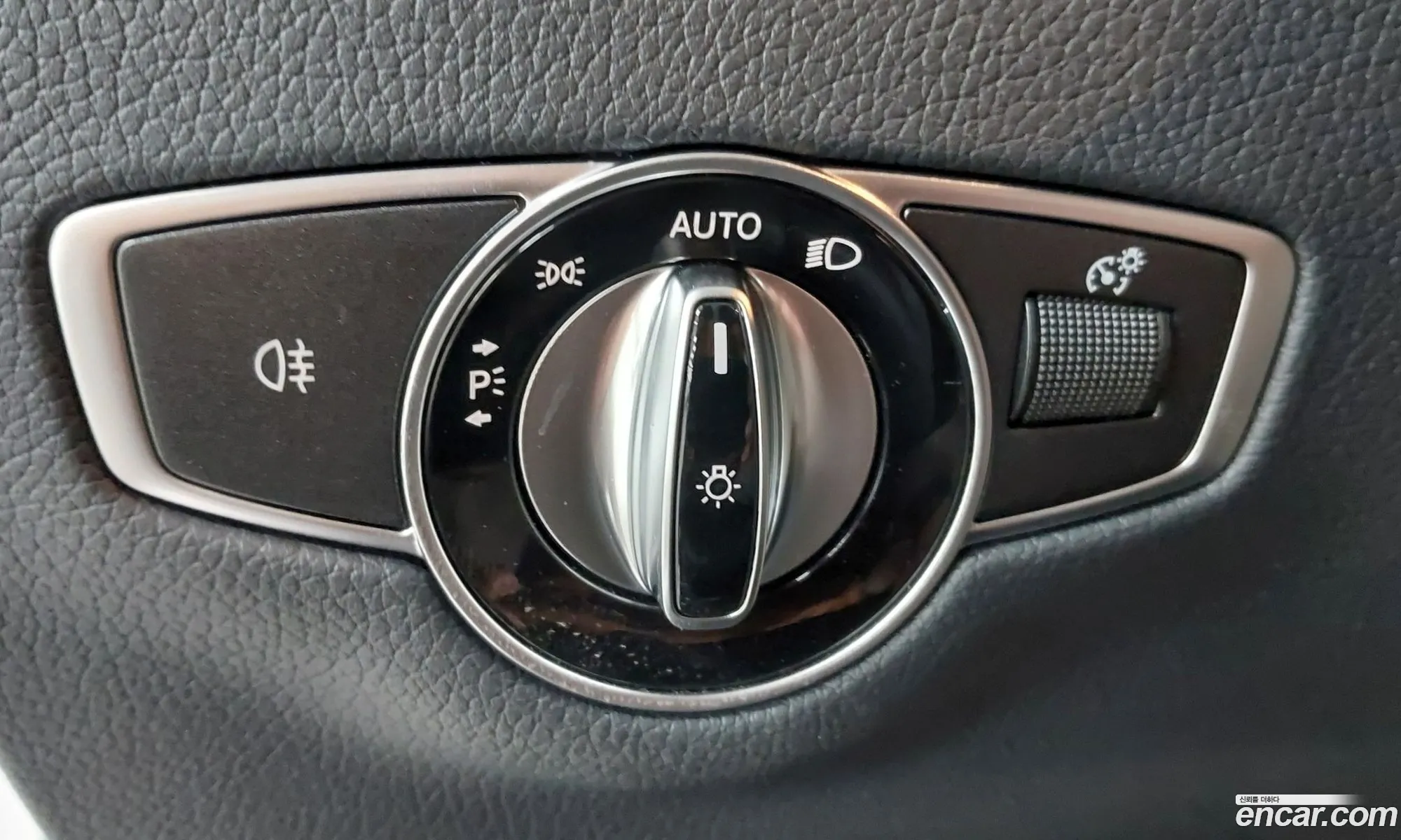 Mercedes-Benz E-Class W213 2022 — 17