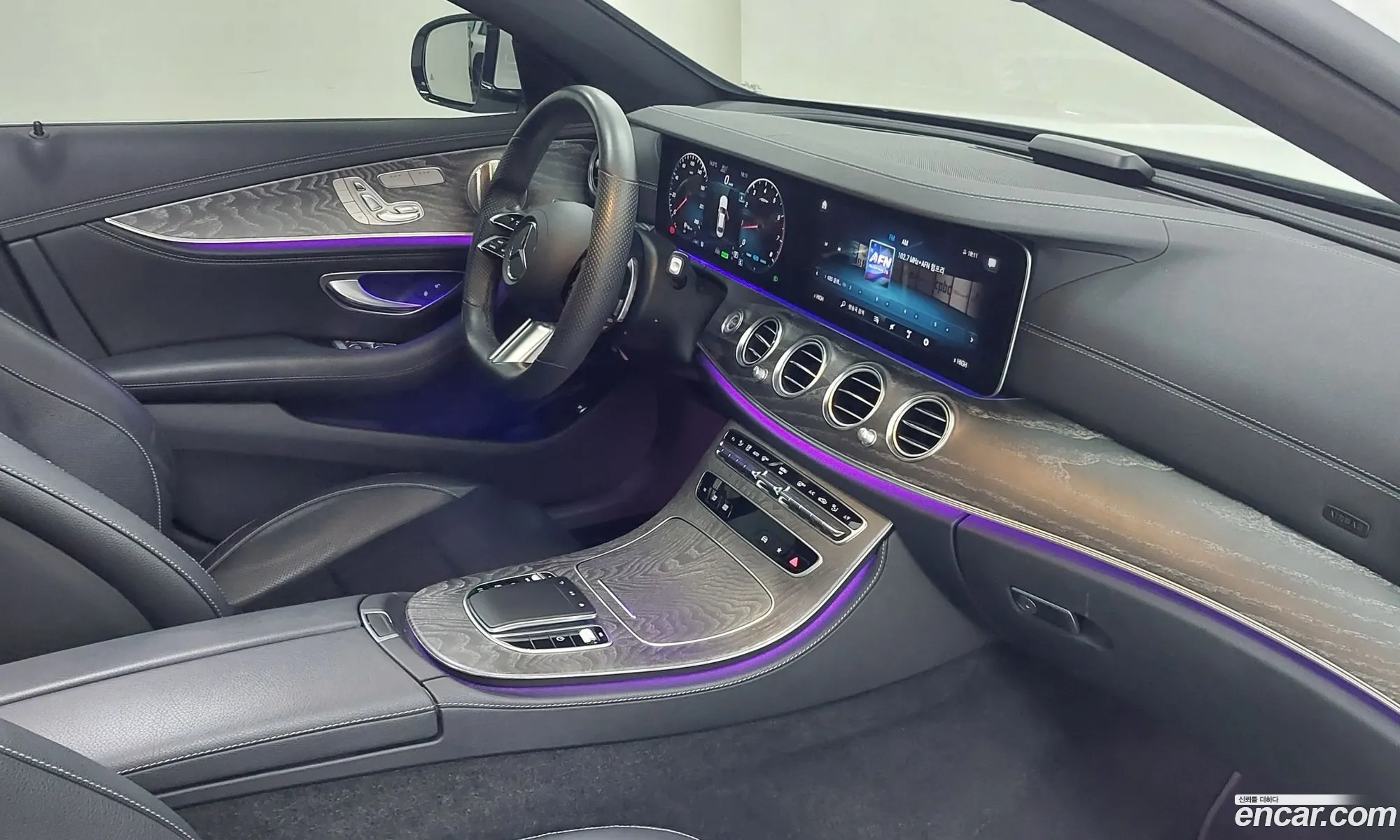 Mercedes-Benz E-Class W213 2022 — 10