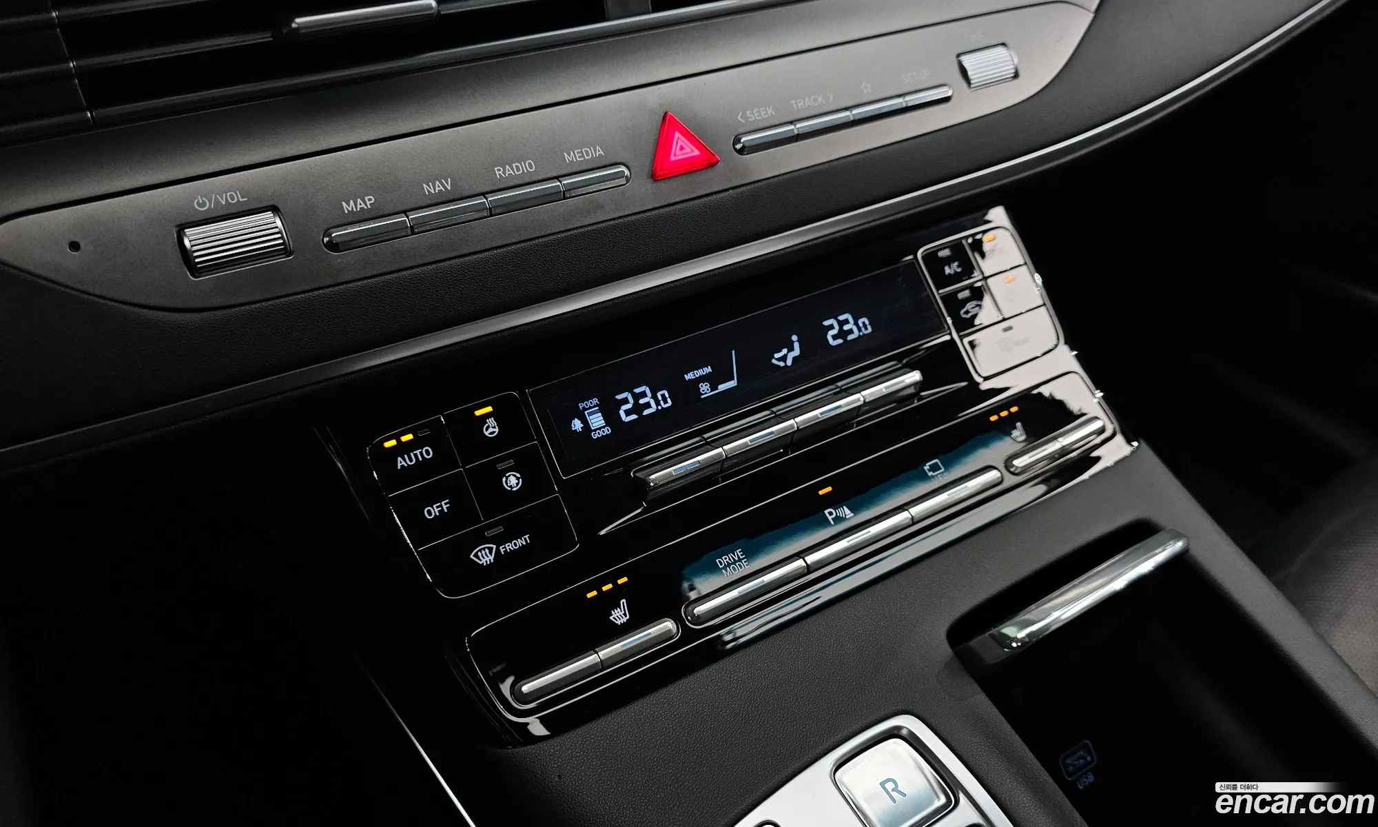 Hyundai Grandeur IG 2020 — 24