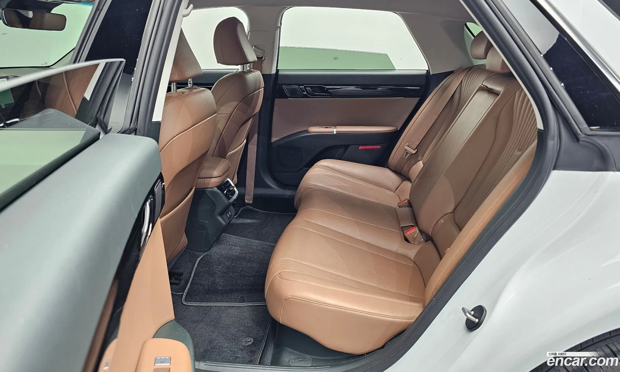 Hyundai Grandeur Hybrid 2023 — 5