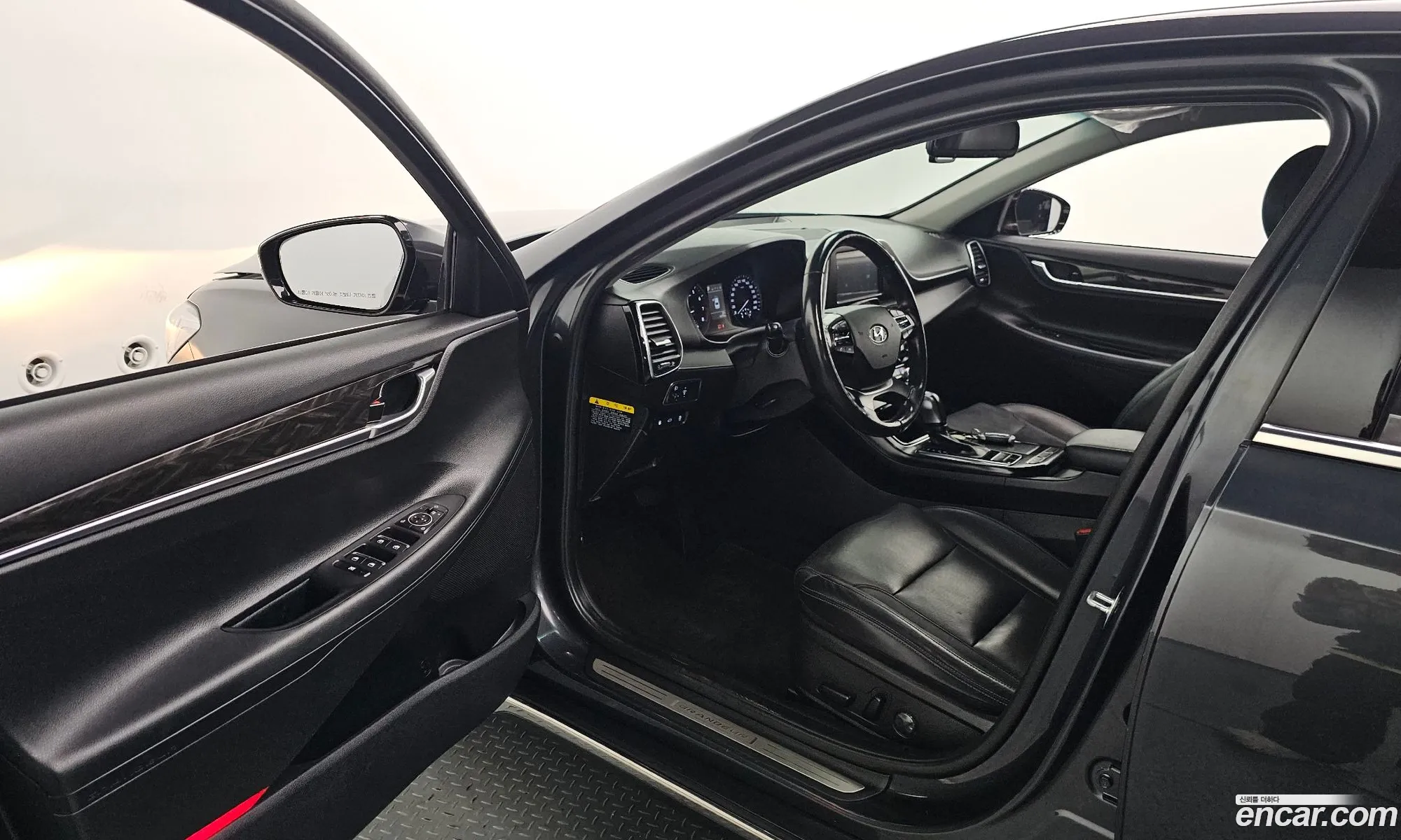 Hyundai Grandeur IG 2018 — 15