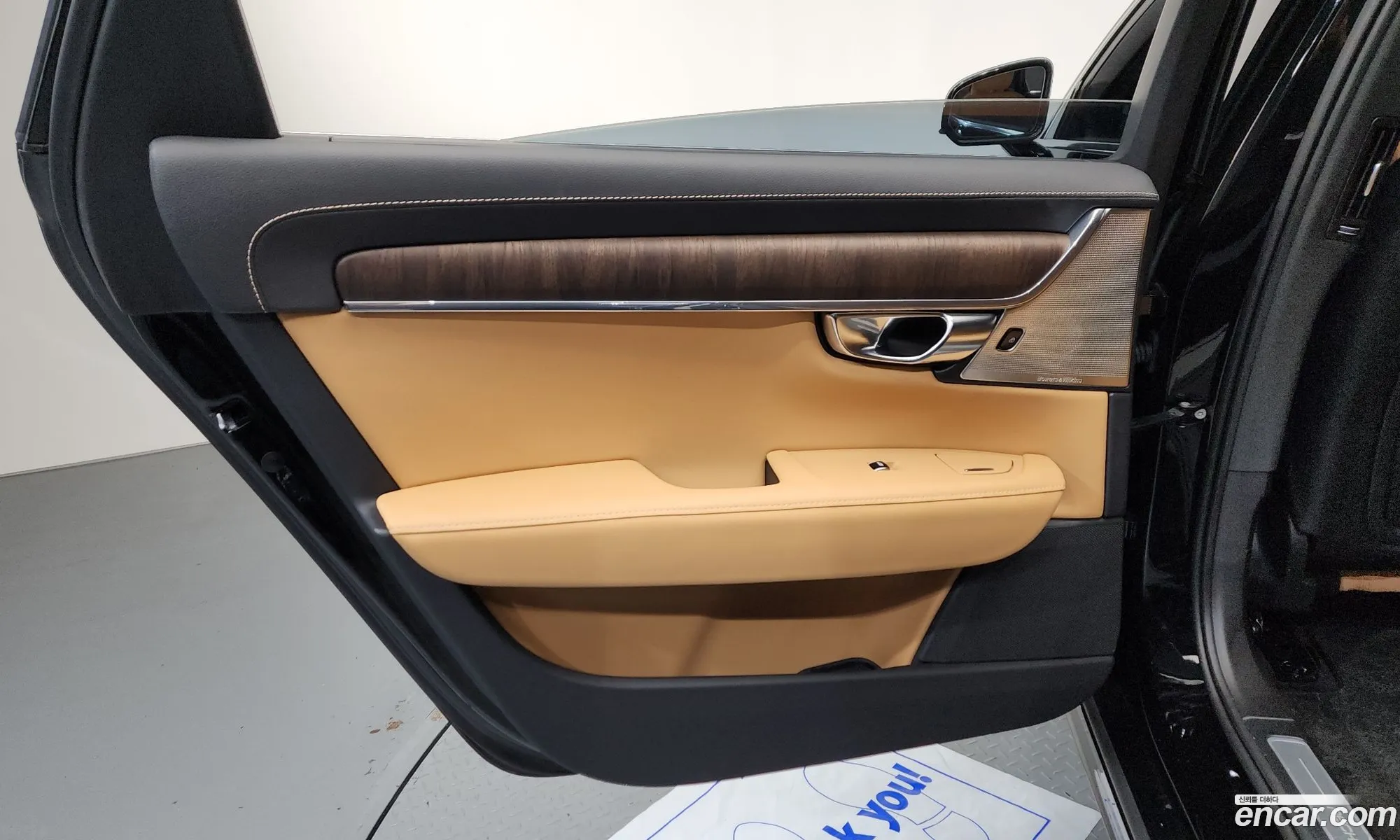 Volvo S90 2022 — 34