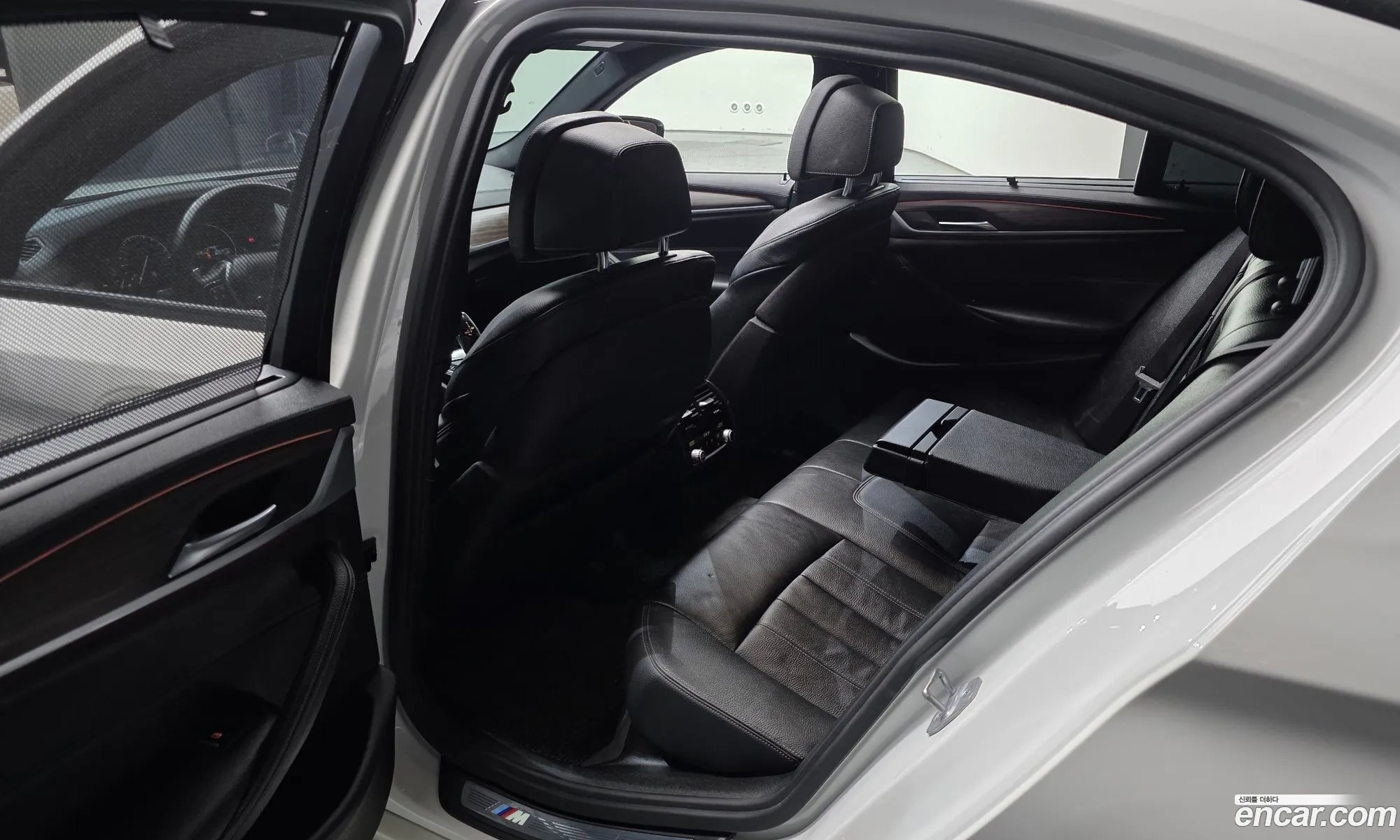 BMW 5 Series 2017 — 33