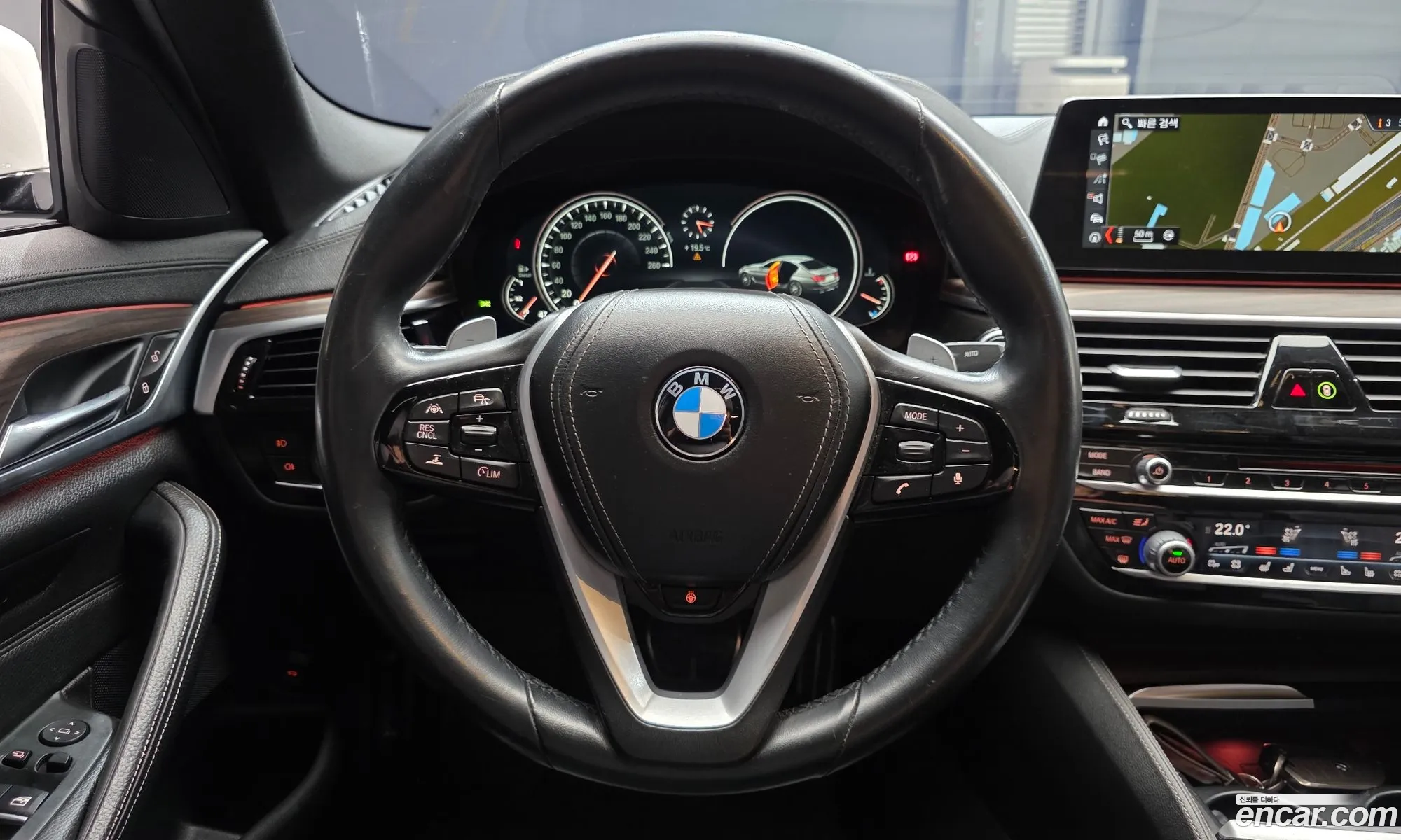 BMW 5 Series 2017 — 34