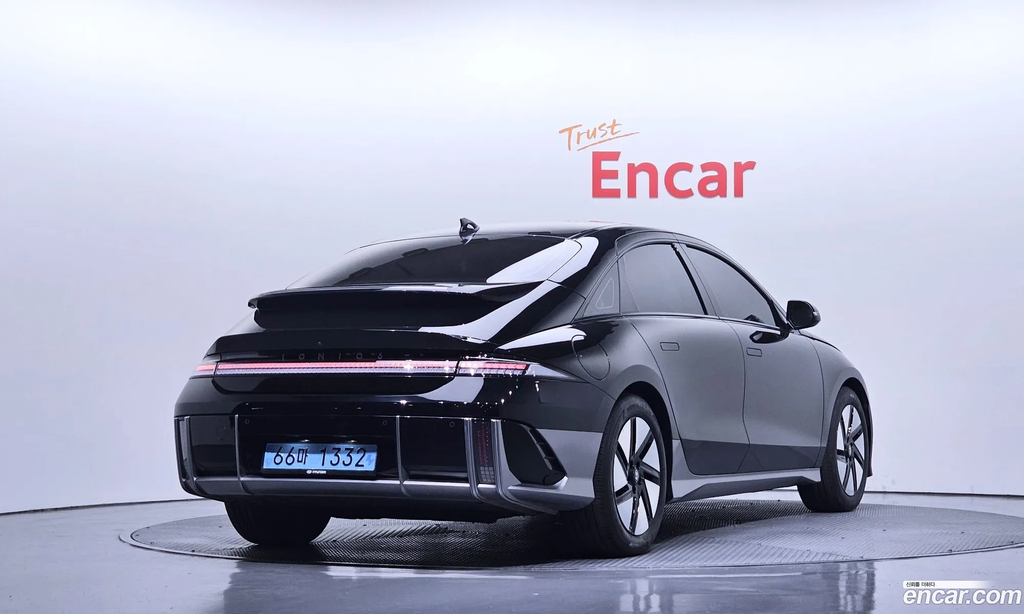 Hyundai Ioniq 6 2022 — 30