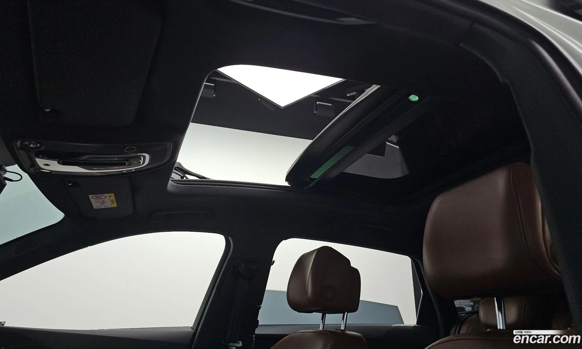 Audi e-tron 2021 WAUZZZGE0MB043943 — 29