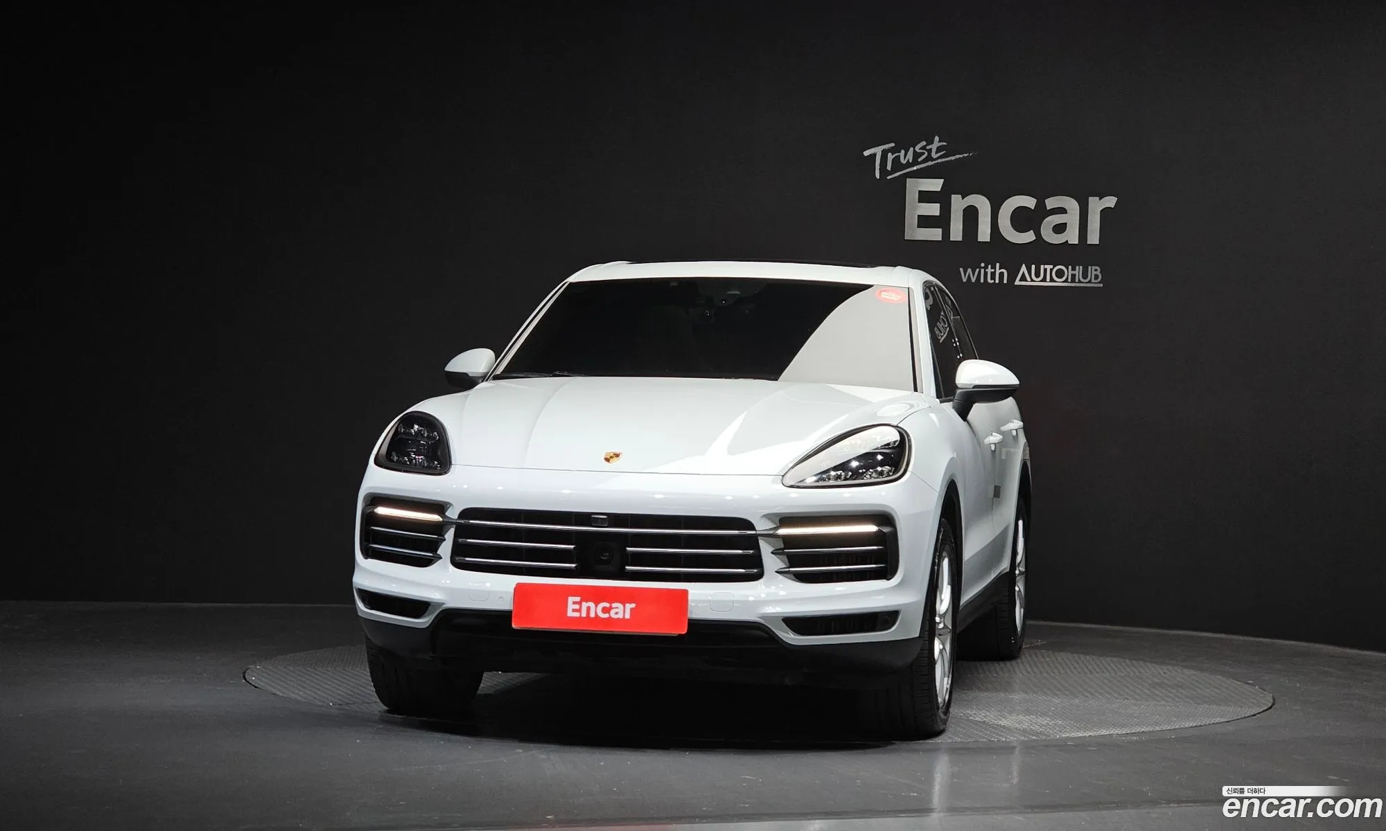 Porsche Cayenne 2019 WP1AA29Y1KDA18359 — 17
