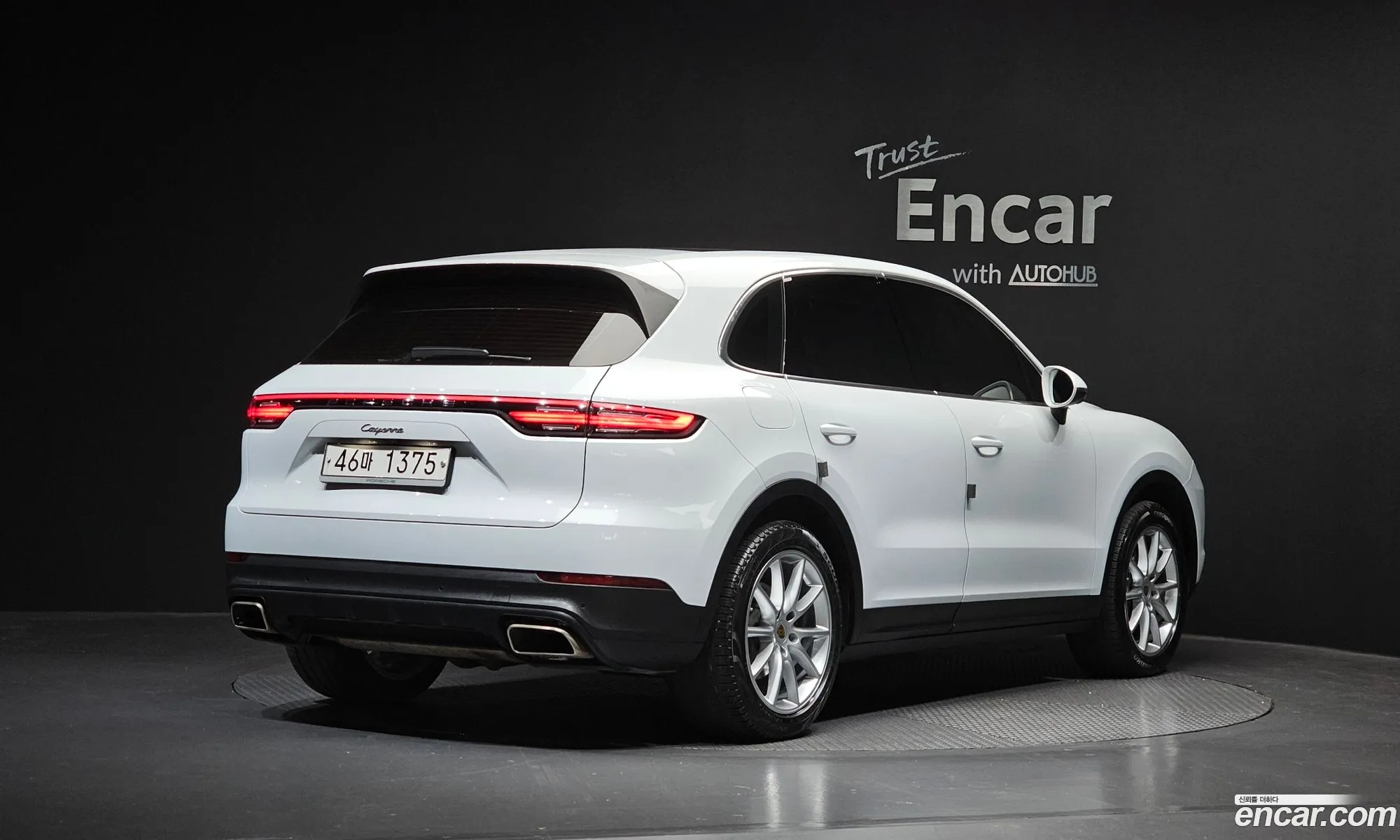 Porsche Cayenne 2019 WP1AA29Y1KDA18359 — 20