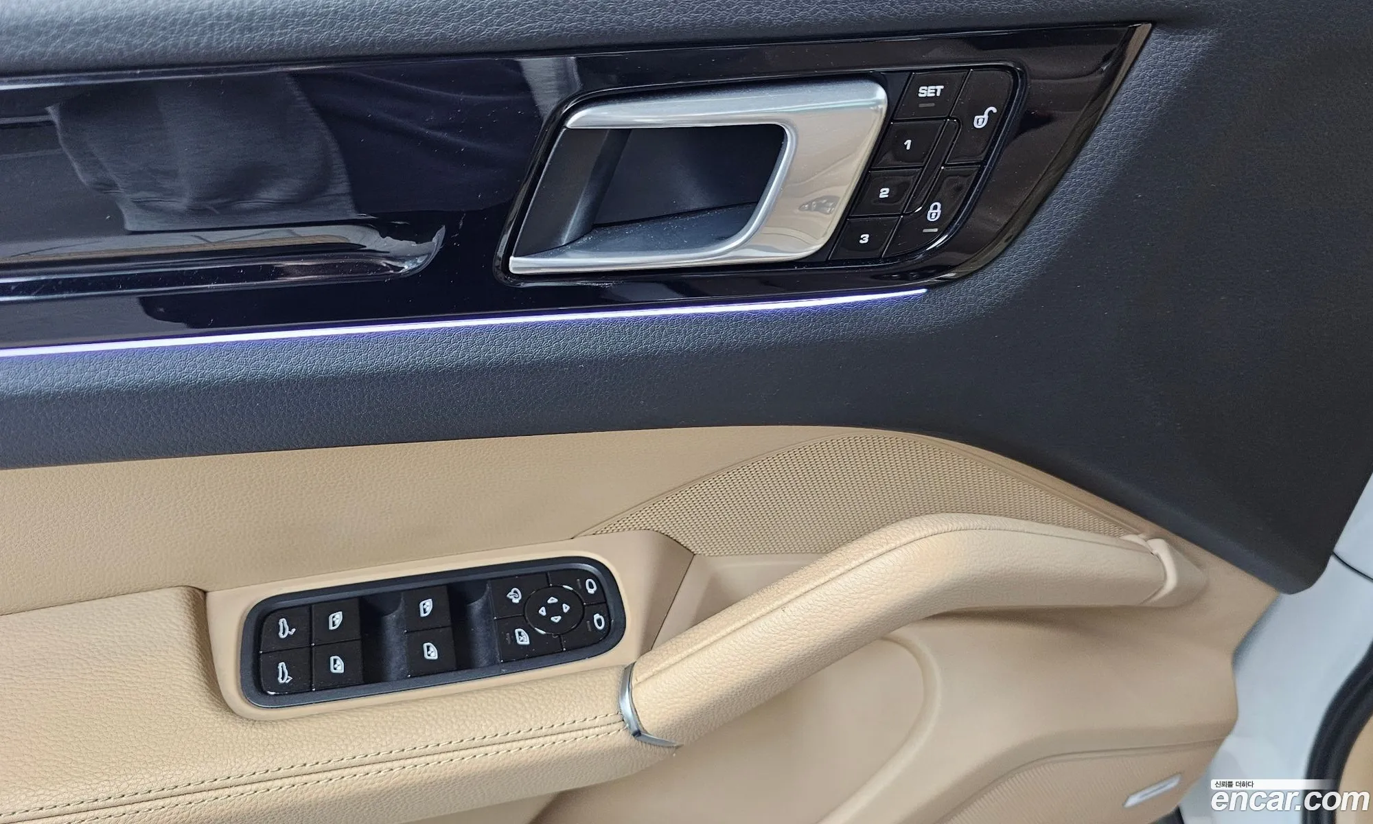 Porsche Cayenne 2019 WP1AA29Y1KDA18359 — 22