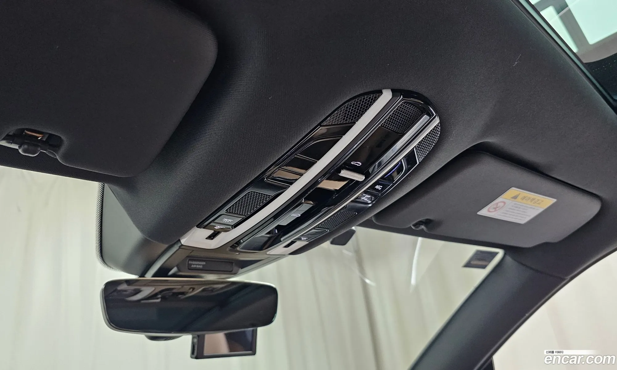 Porsche Cayenne 2019 WP1AA29Y1KDA18359 — 25