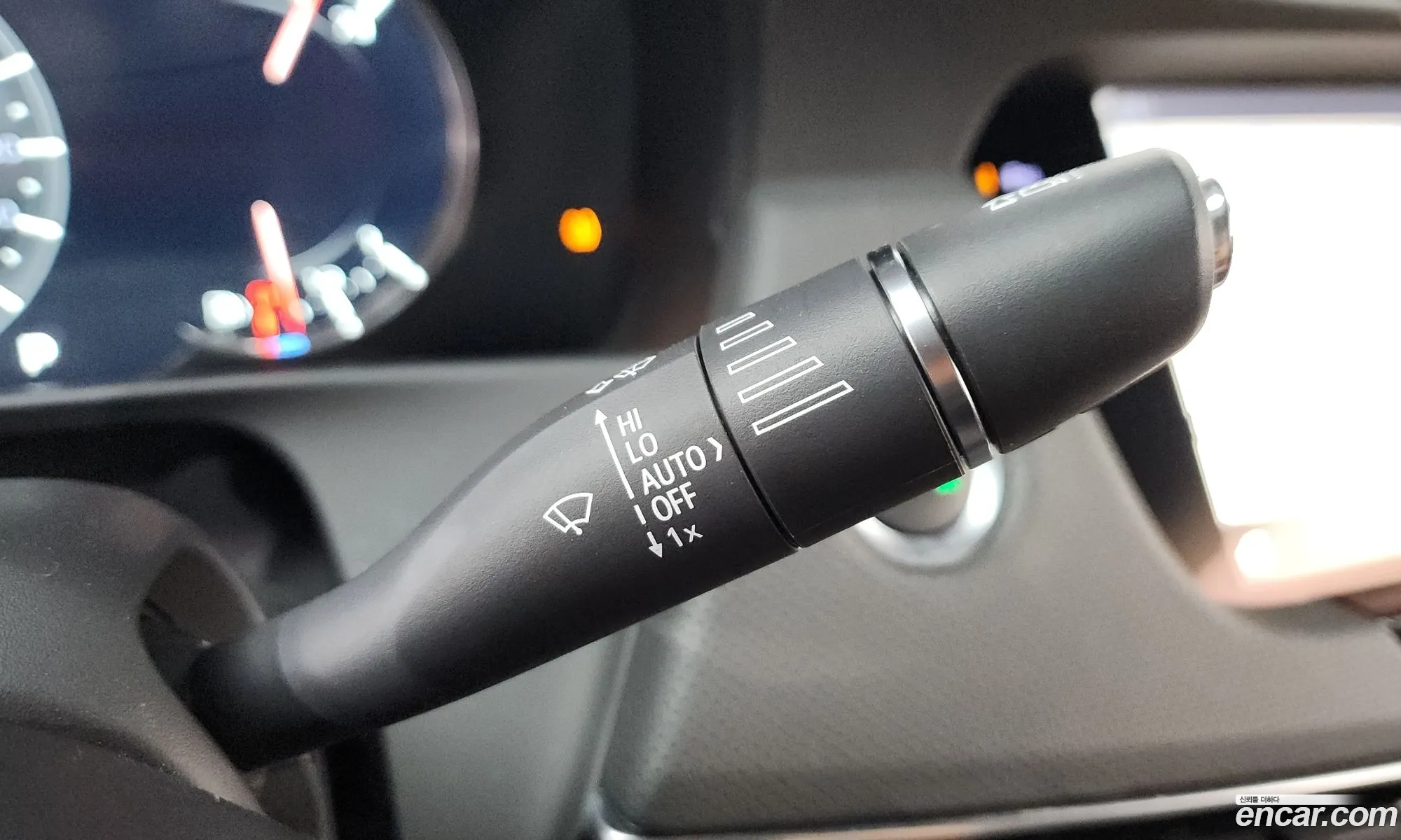 Cadillac CT6 2019 1G6K95RS0KU137602 — 12