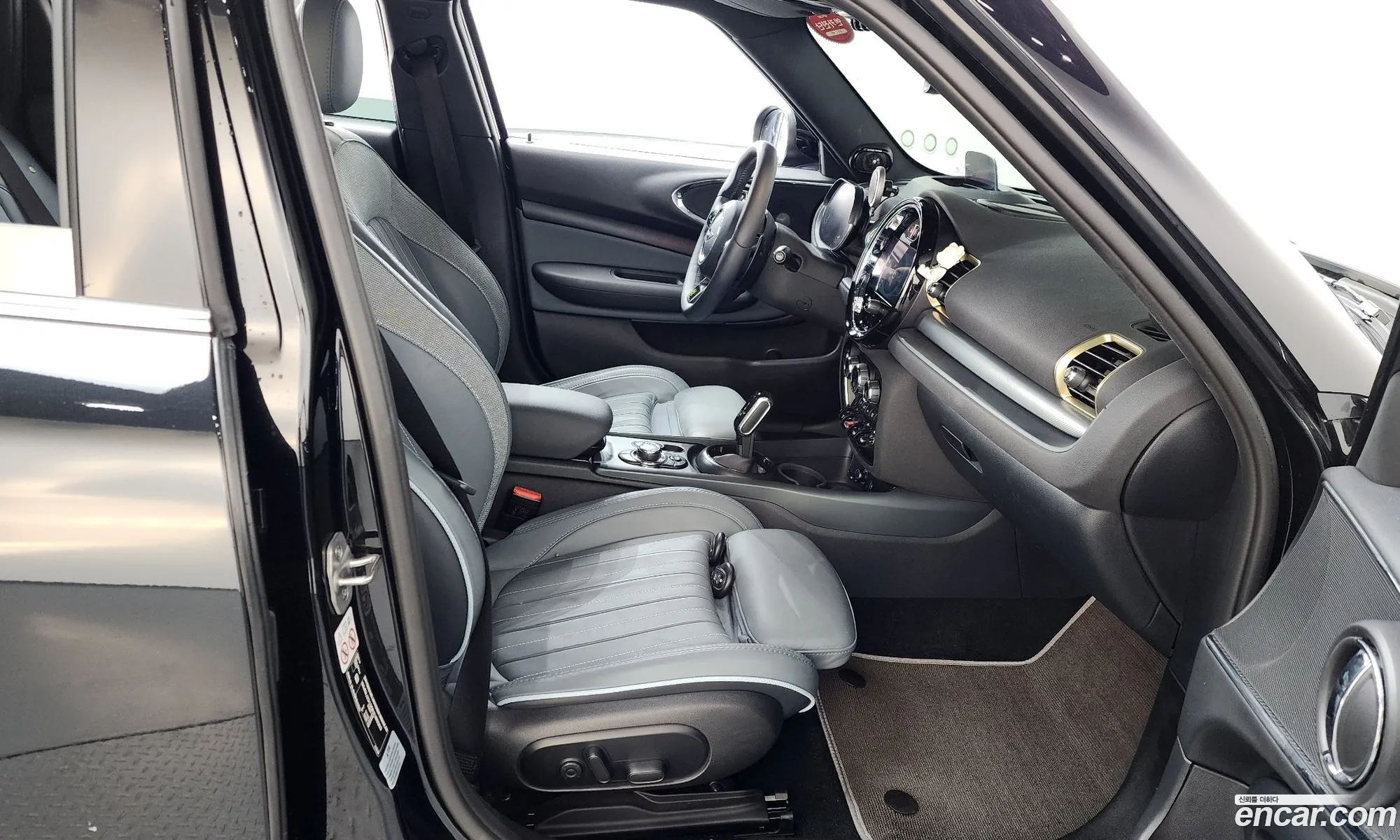Mini Cooper S Clubman 2023 — 26