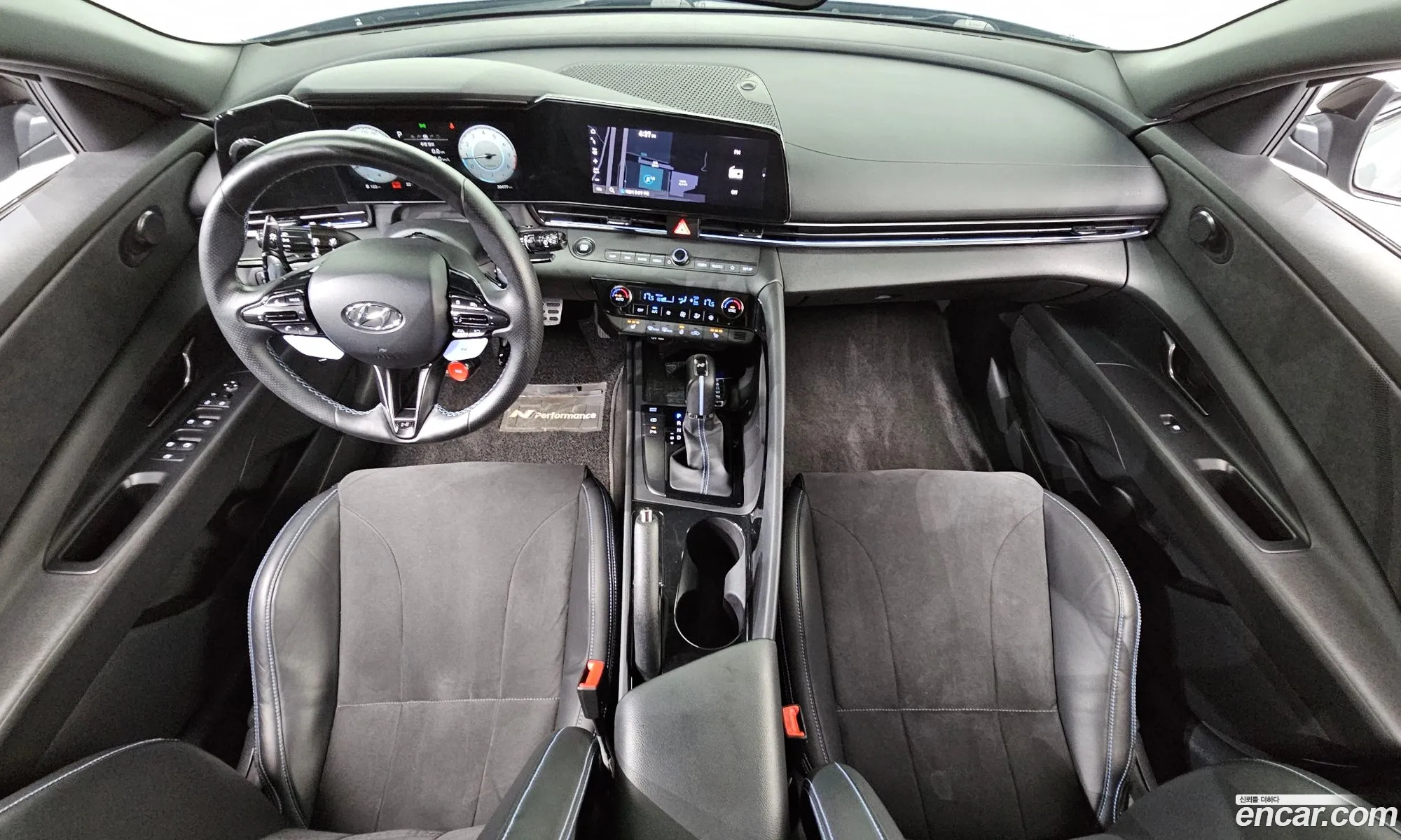 Hyundai Elantra 2021 — 2