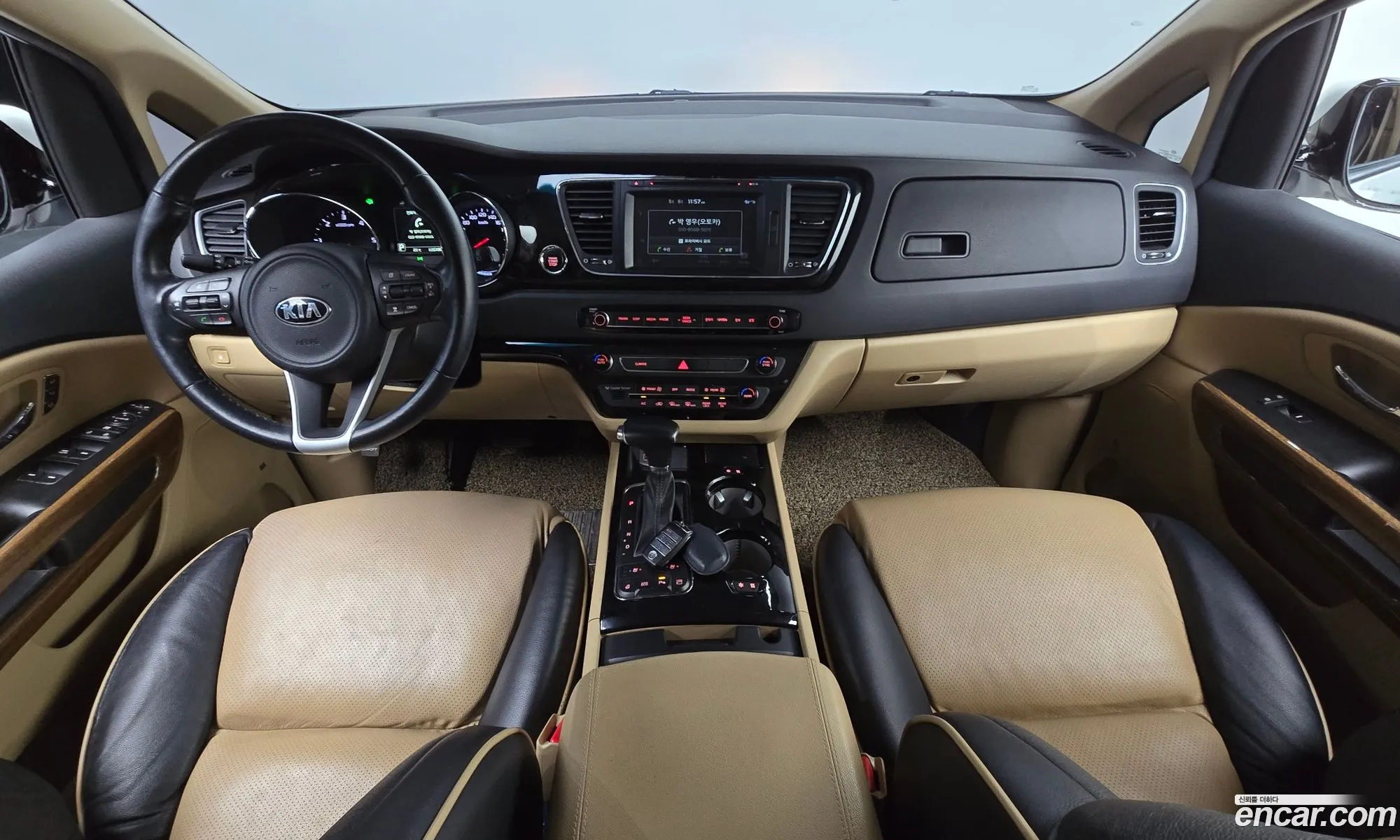 Kia Carnival 2018 — 23