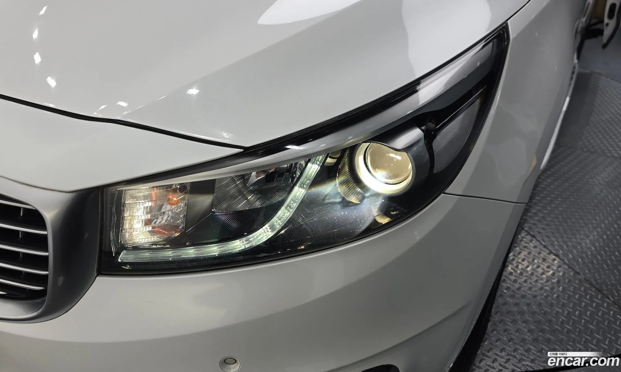 Kia Carnival 2018 — 9